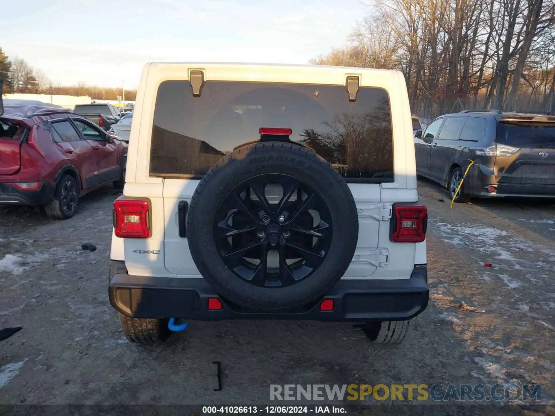 16 Photograph of a damaged car 1C4RJXP61RW168800 JEEP WRANGLER 4XE 2024