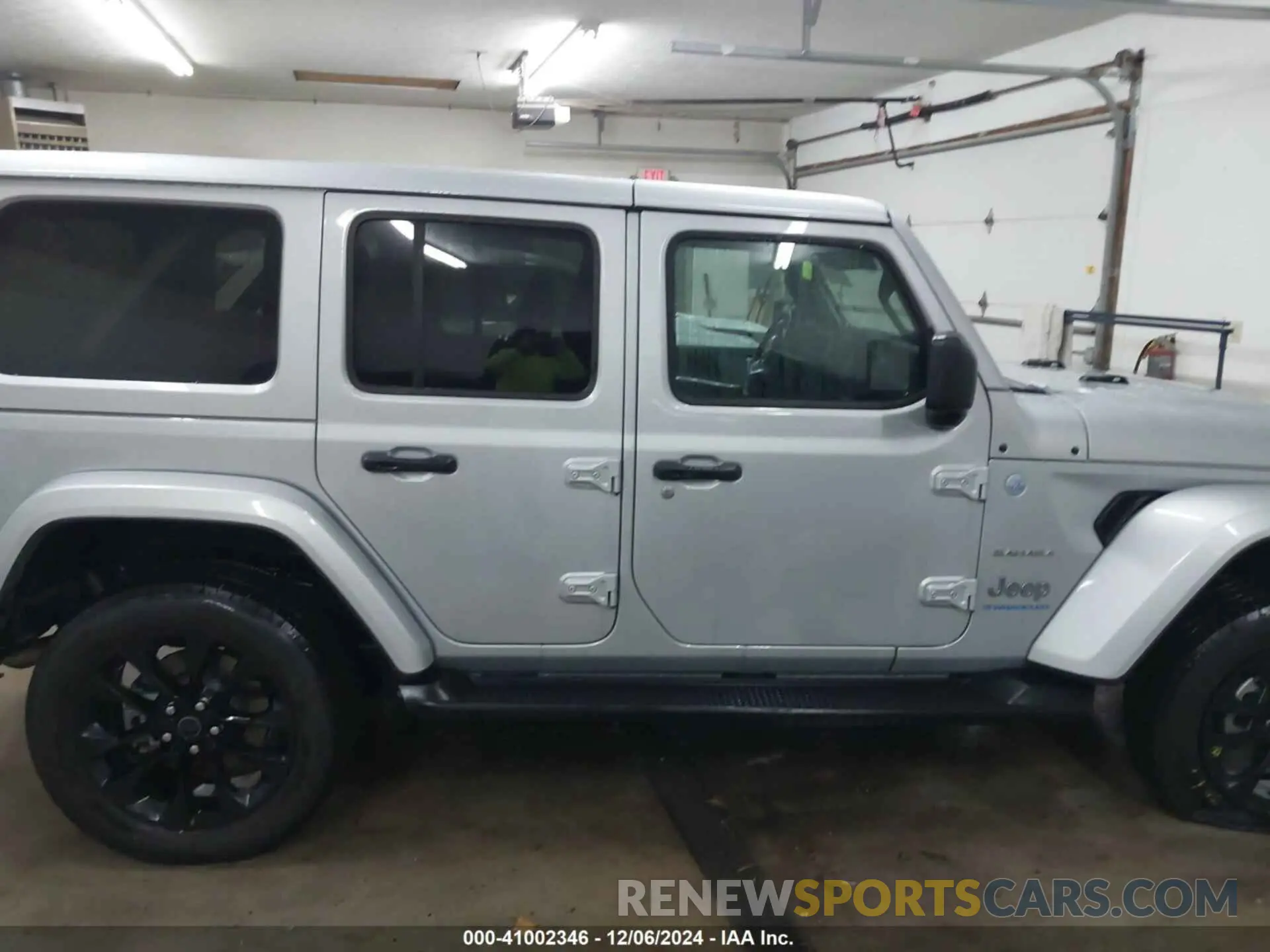 14 Фотография поврежденного автомобиля 1C4RJXP63RW202929 JEEP WRANGLER 4XE 2024