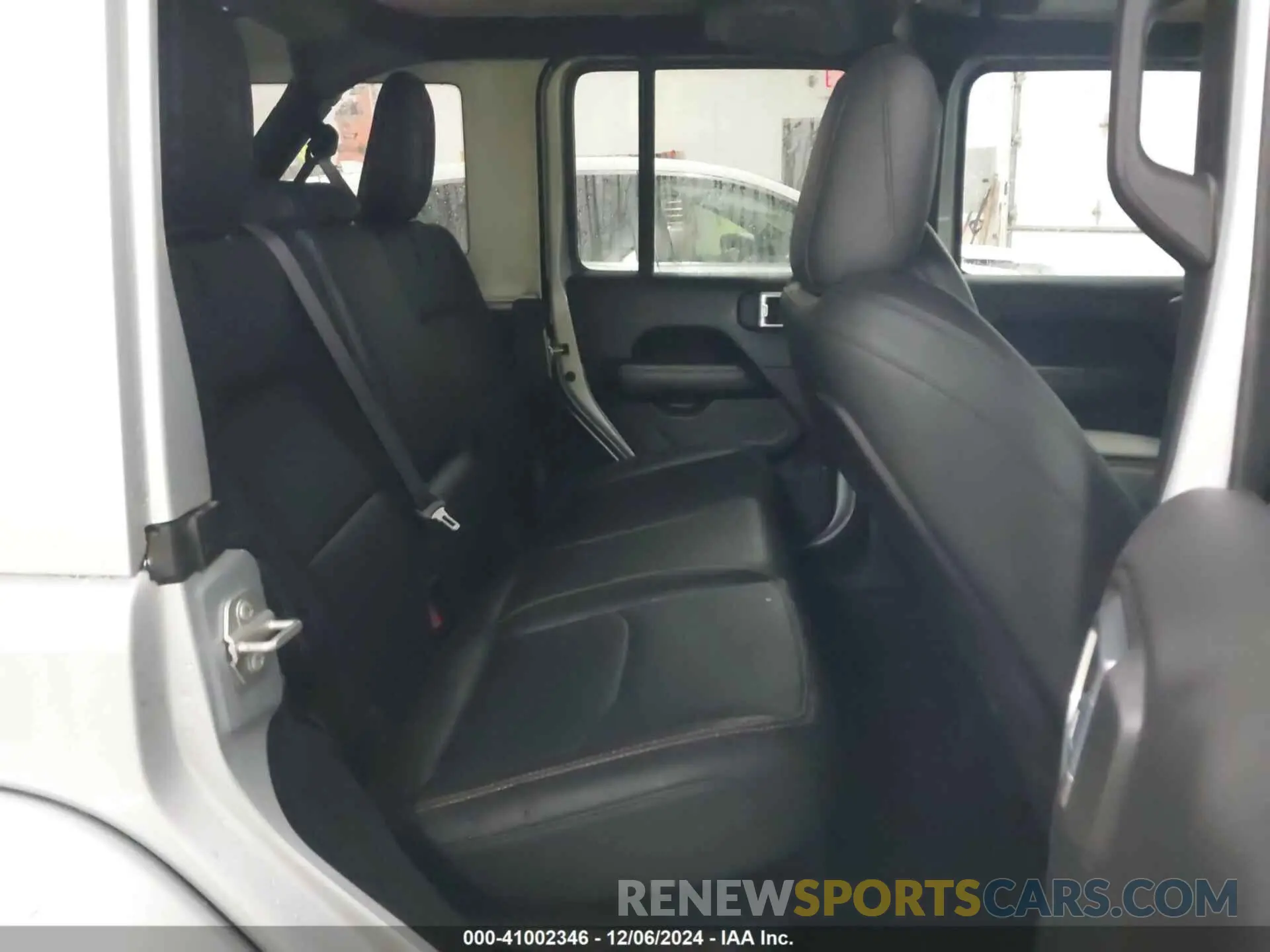 8 Фотография поврежденного автомобиля 1C4RJXP63RW202929 JEEP WRANGLER 4XE 2024