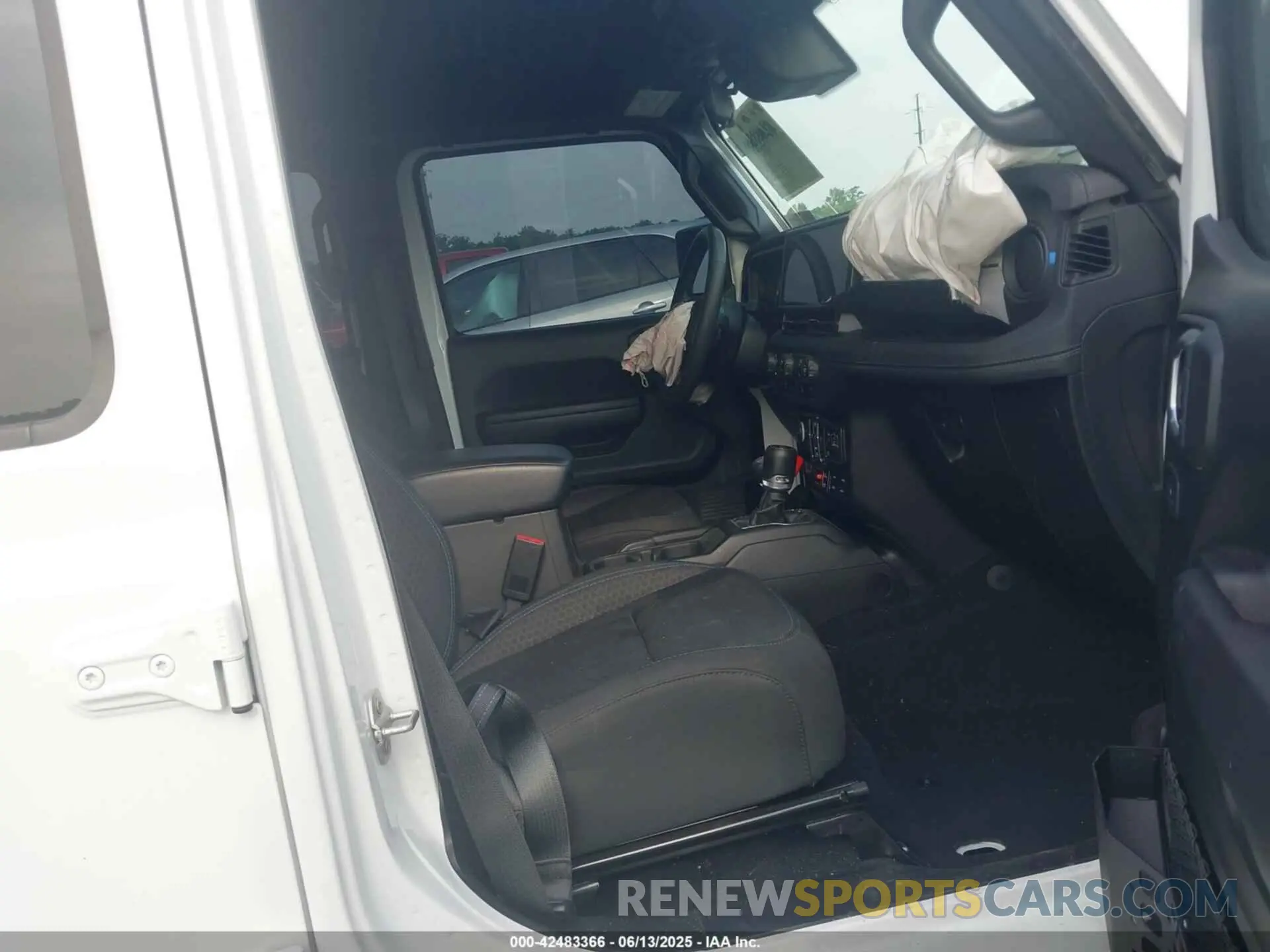 5 Photograph of a damaged car 1C4RJXR60RW187965 JEEP WRANGLER 4XE 2024