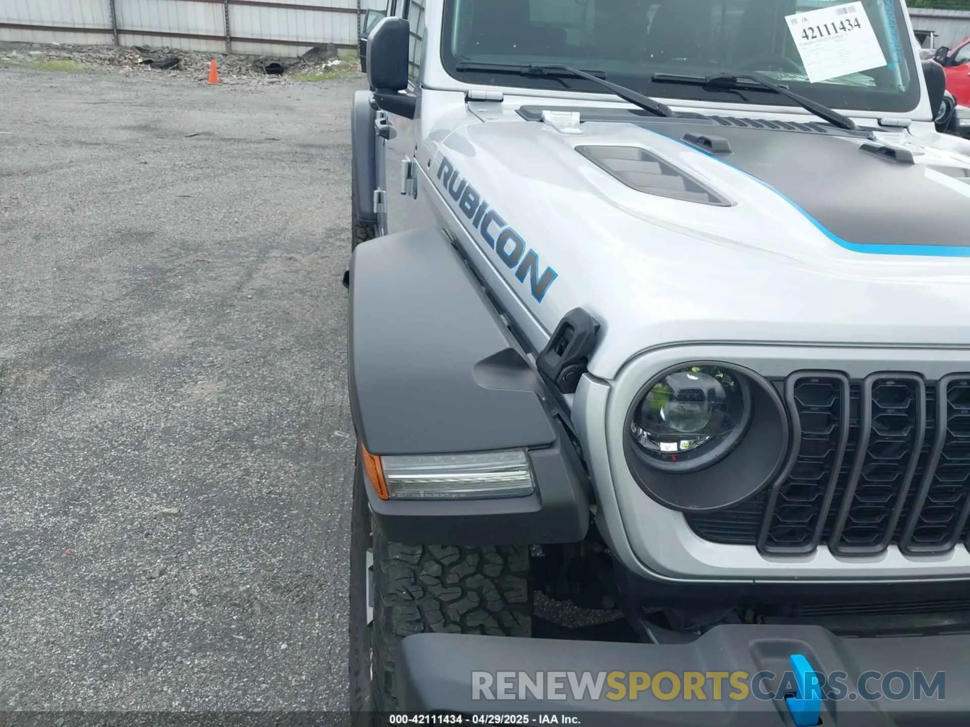 6 Photograph of a damaged car 1C4RJXR61RW224506 JEEP WRANGLER 4XE 2024