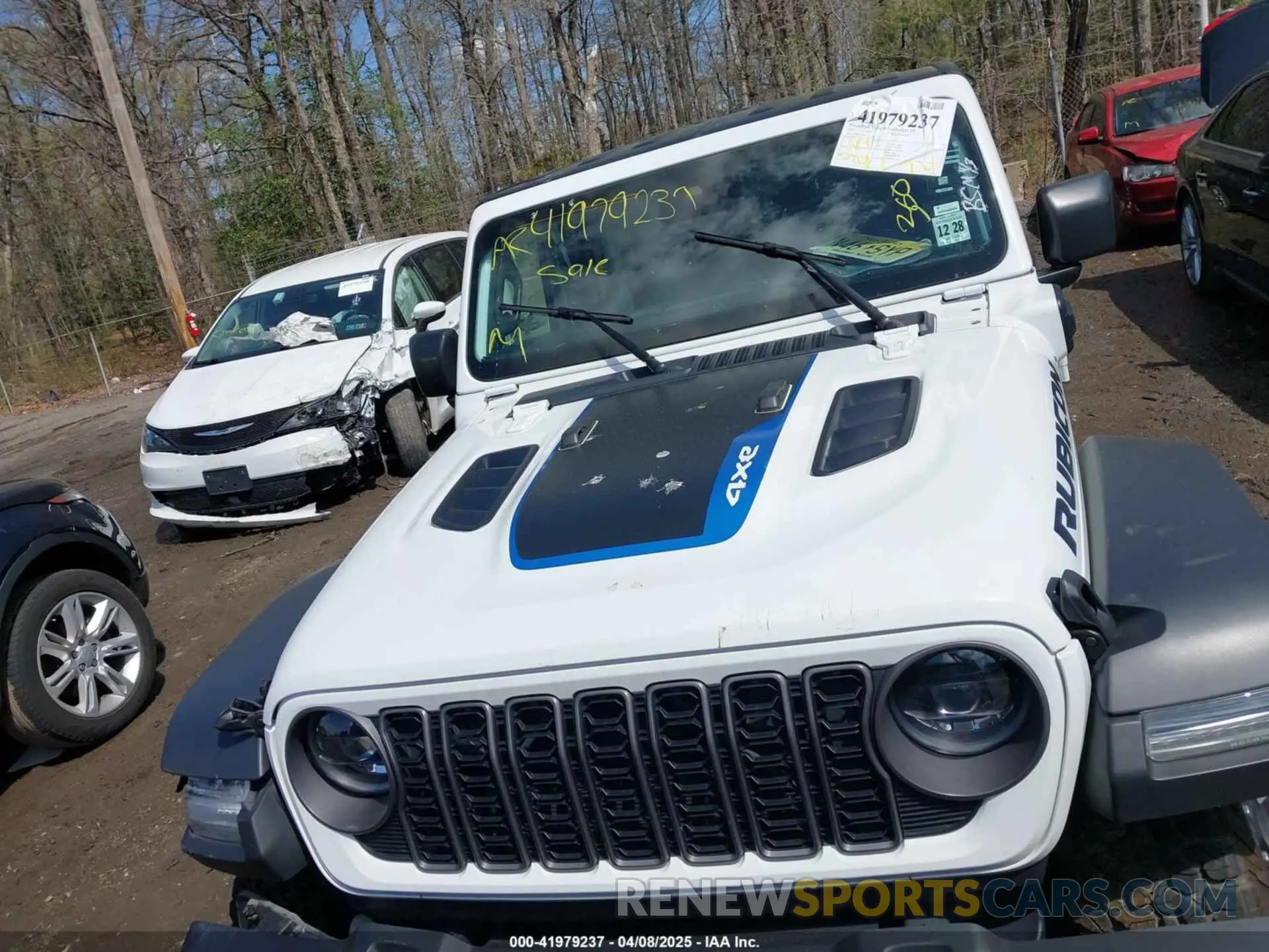 12 Фотография поврежденного автомобиля 1C4RJXR61RW232315 JEEP WRANGLER 4XE 2024