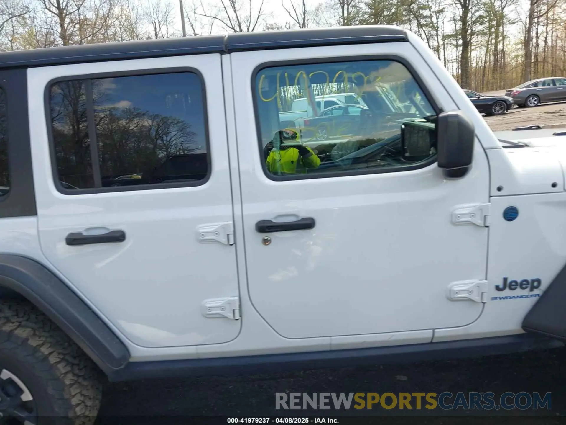 13 Фотография поврежденного автомобиля 1C4RJXR61RW232315 JEEP WRANGLER 4XE 2024