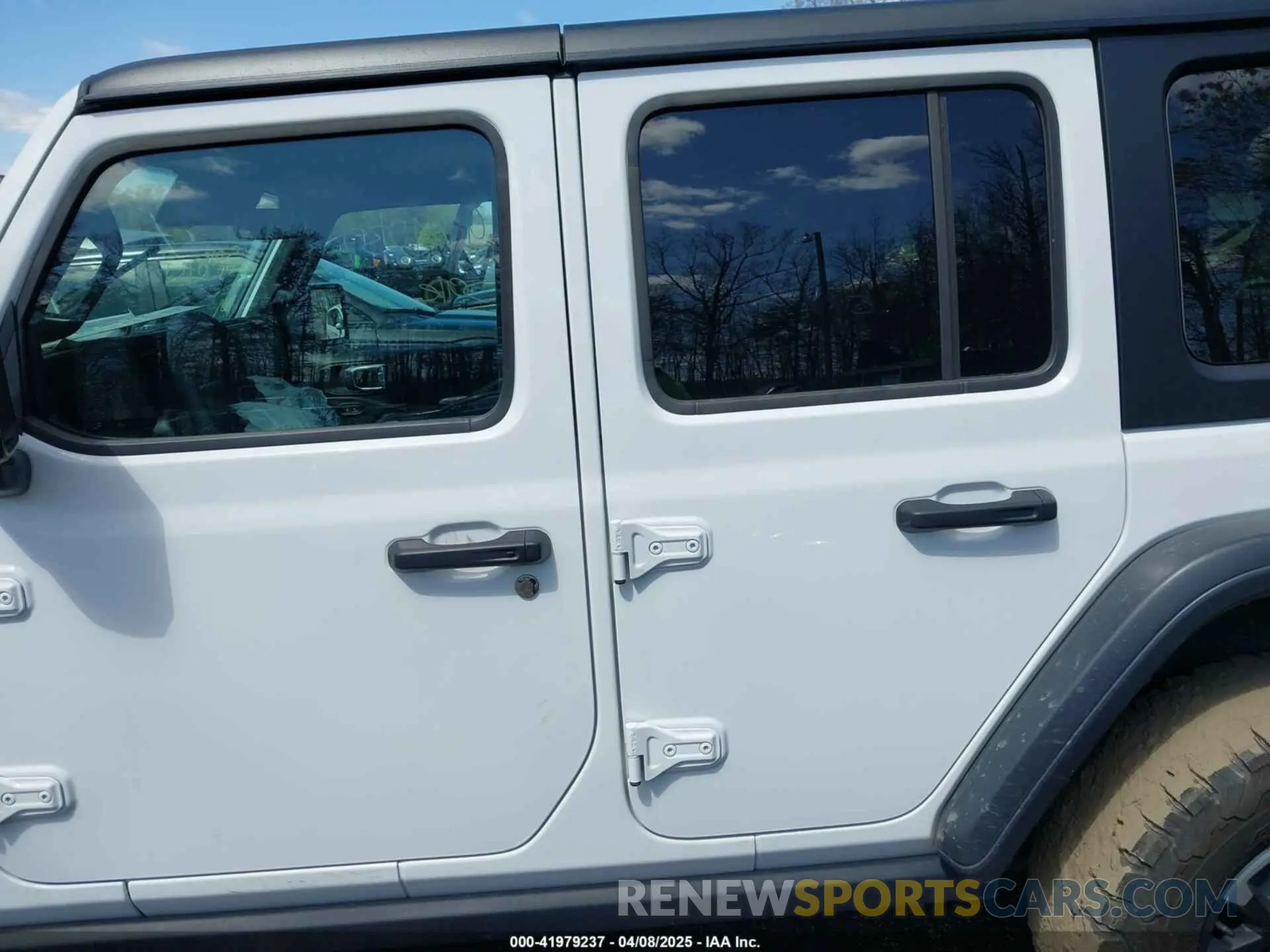 14 Фотография поврежденного автомобиля 1C4RJXR61RW232315 JEEP WRANGLER 4XE 2024