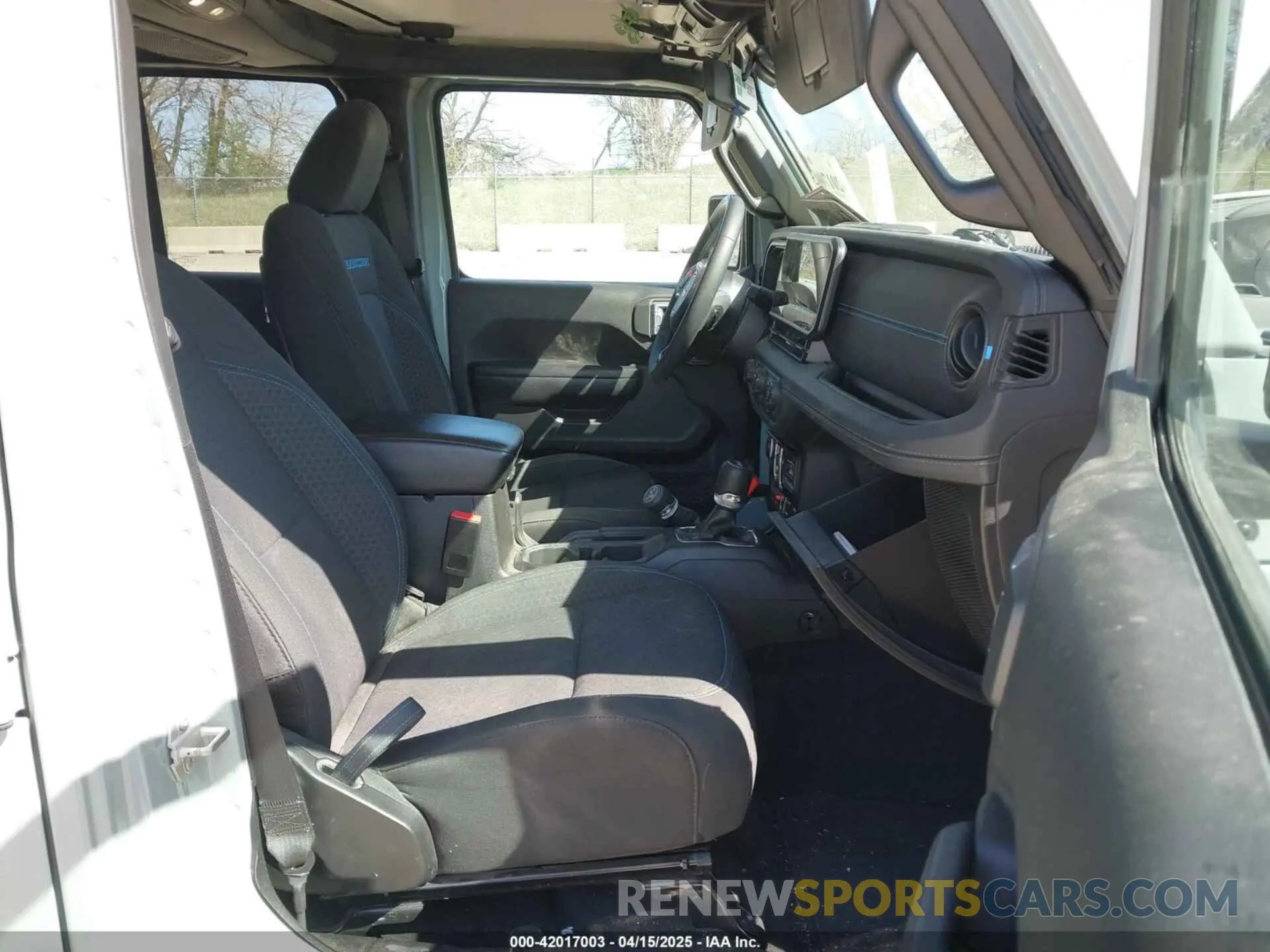 5 Photograph of a damaged car 1C4RJXR67RW209248 JEEP WRANGLER 4XE 2024