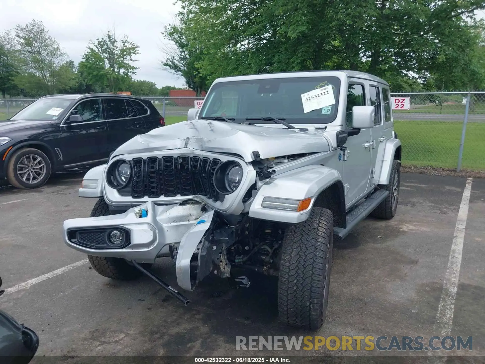6 Фотография поврежденного автомобиля 1C4RJXU62RW220505 JEEP WRANGLER 4XE 2024