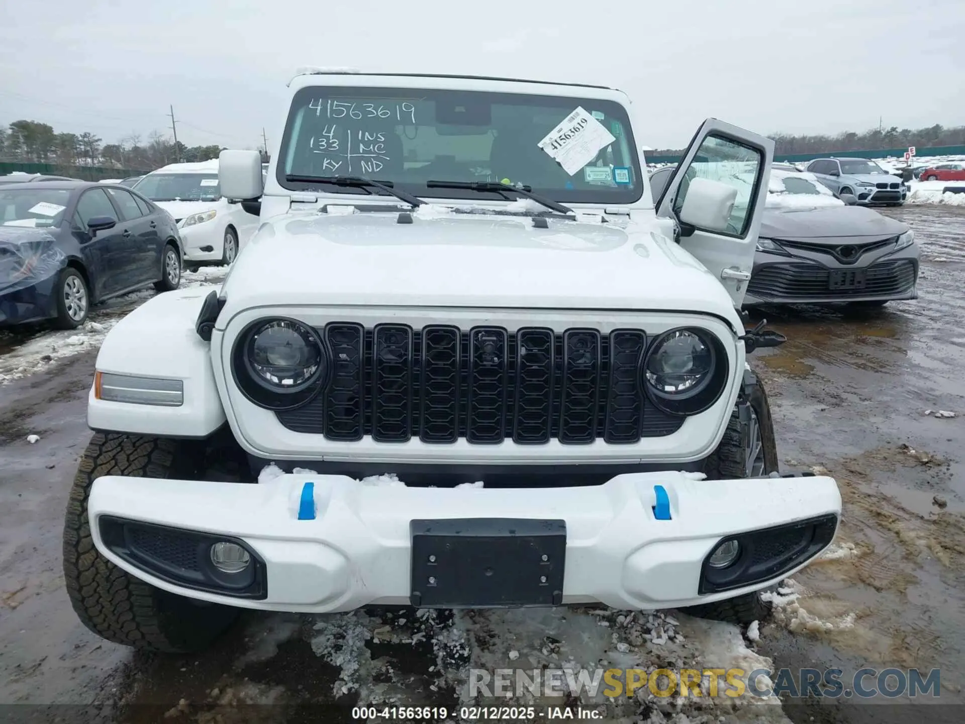 12 Photograph of a damaged car 1C4RJXU66RW174919 JEEP WRANGLER 4XE 2024