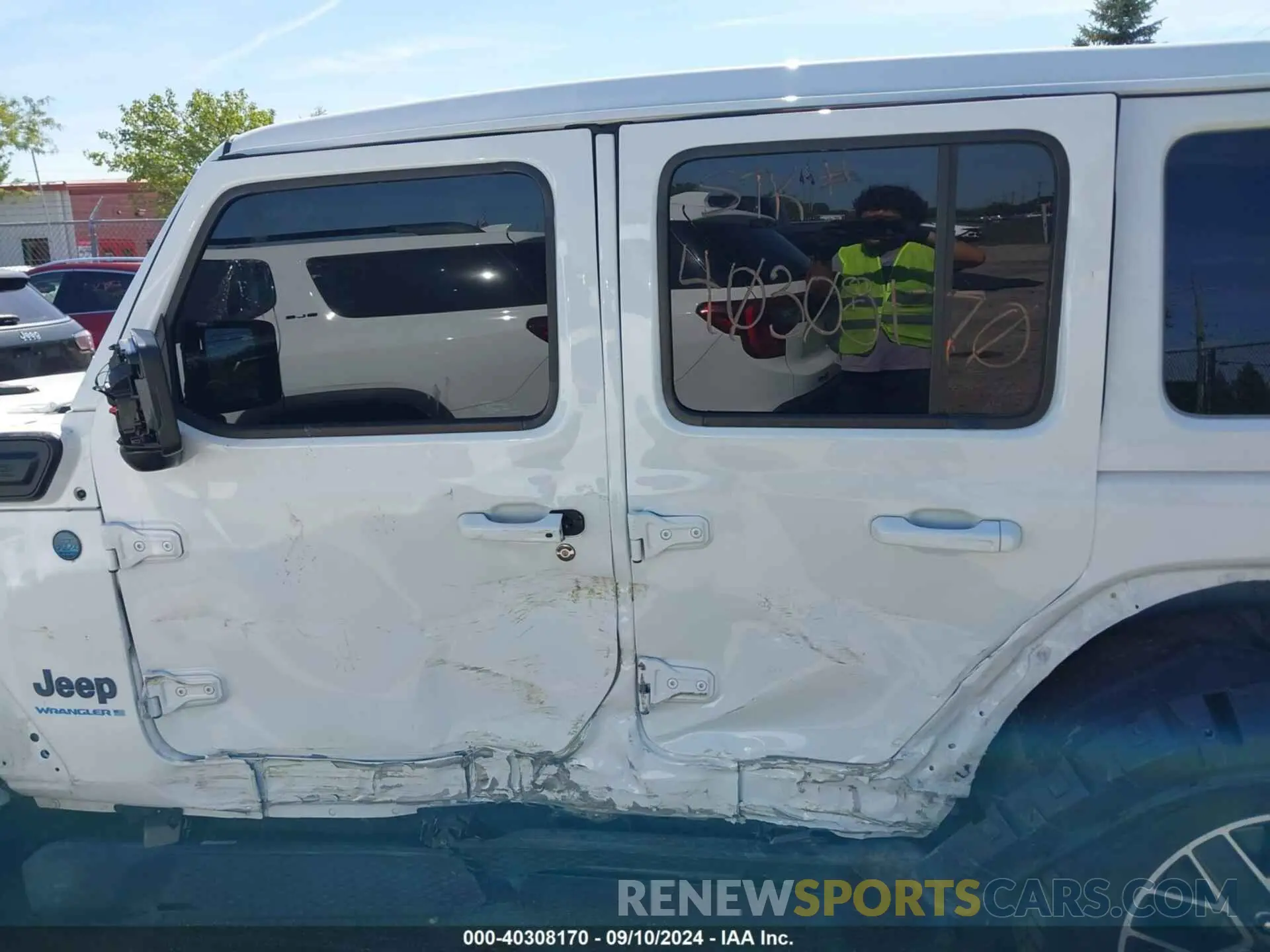 14 Фотография поврежденного автомобиля 1C4RJXU69RW190368 JEEP WRANGLER 4XE 2024