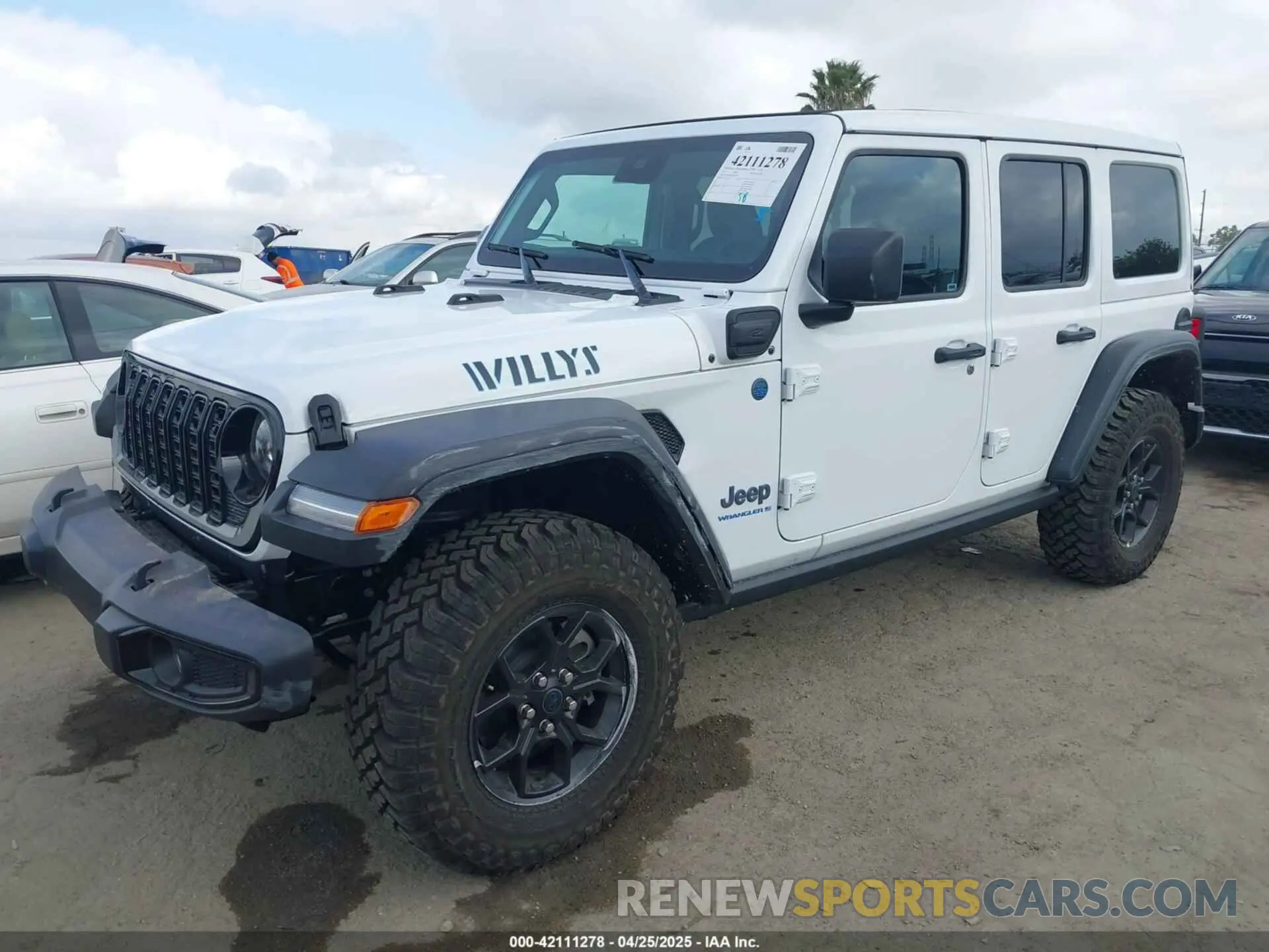 2 Photograph of a damaged car 1C4RJXN66SW519807 JEEP WRANGLER 4XE 2025