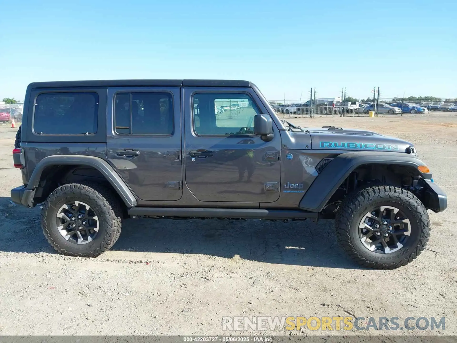 13 Photograph of a damaged car 1C4RJXR63SW572071 JEEP WRANGLER 4XE 2025