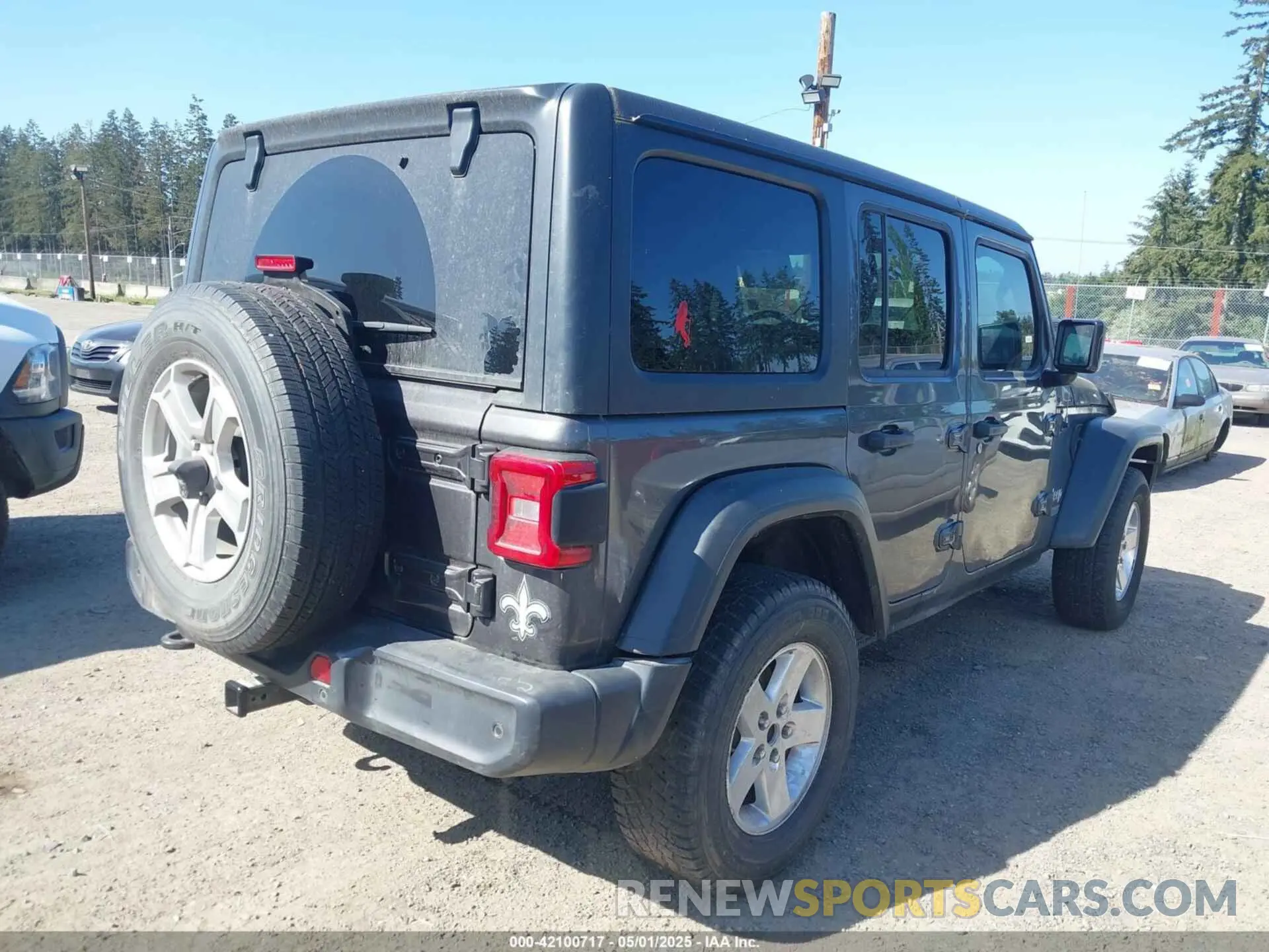 4 Photograph of a damaged car 1C4HJXDG2KW558562 JEEP WRANGLER UNLIMITED 2019