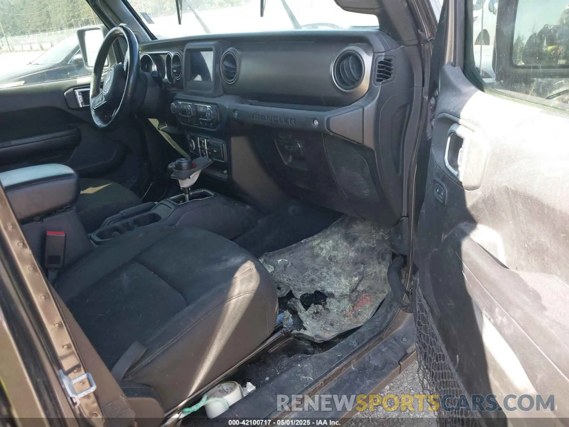 5 Photograph of a damaged car 1C4HJXDG2KW558562 JEEP WRANGLER UNLIMITED 2019