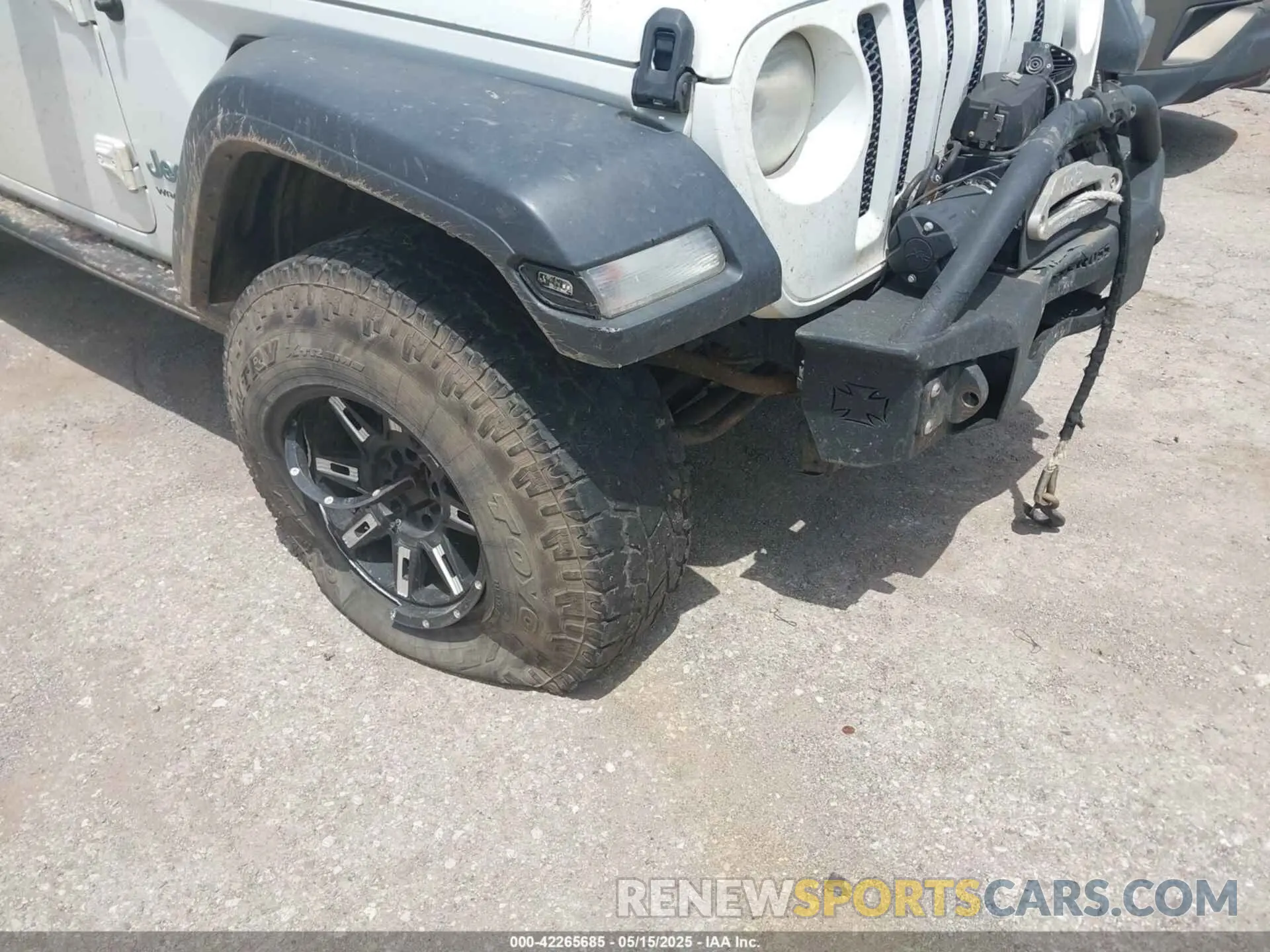 6 Photograph of a damaged car 1C4HJXDG3KW507121 JEEP WRANGLER UNLIMITED 2019