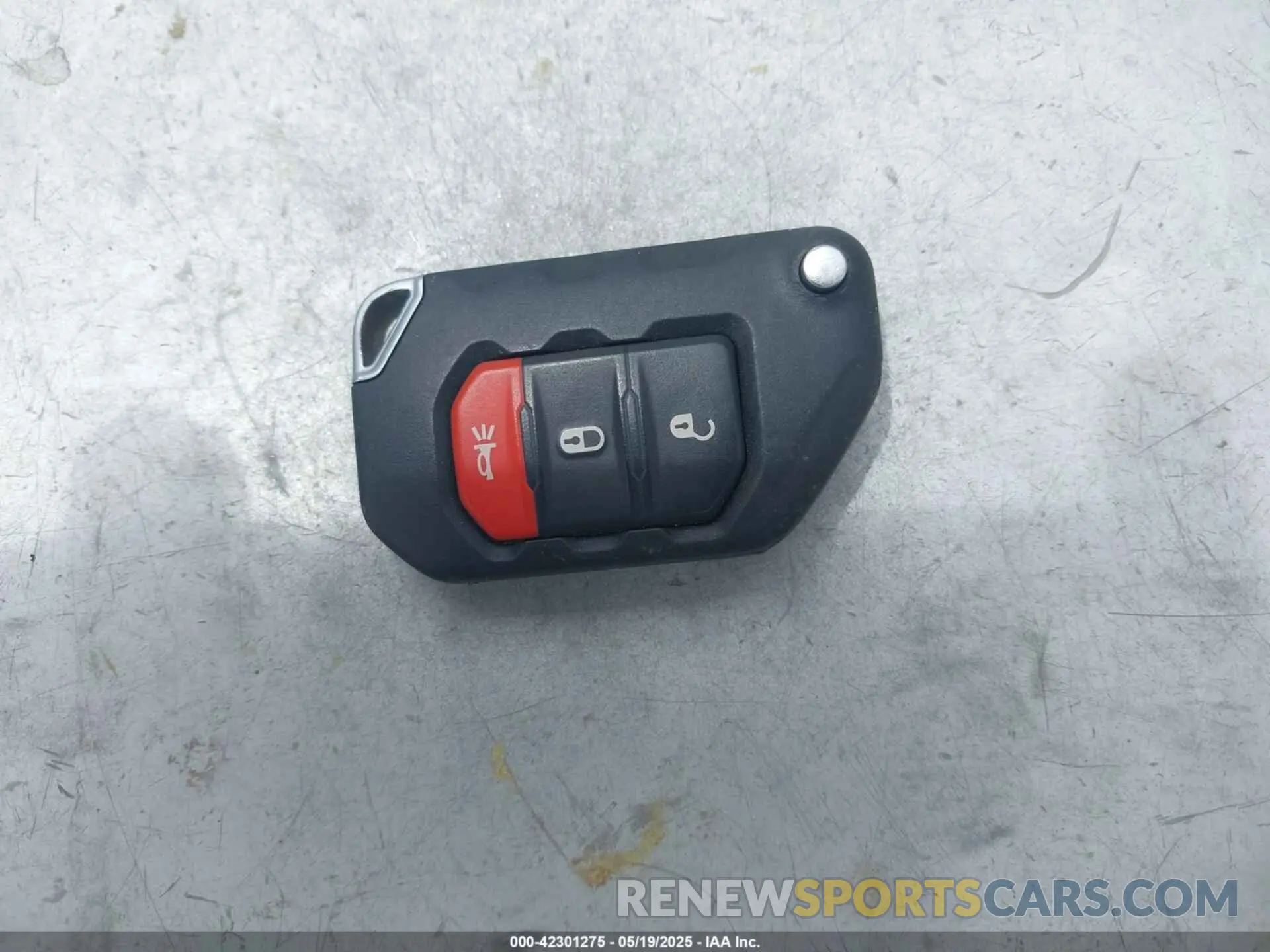 11 Photograph of a damaged car 1C4HJXDG4KW509864 JEEP WRANGLER UNLIMITED 2019