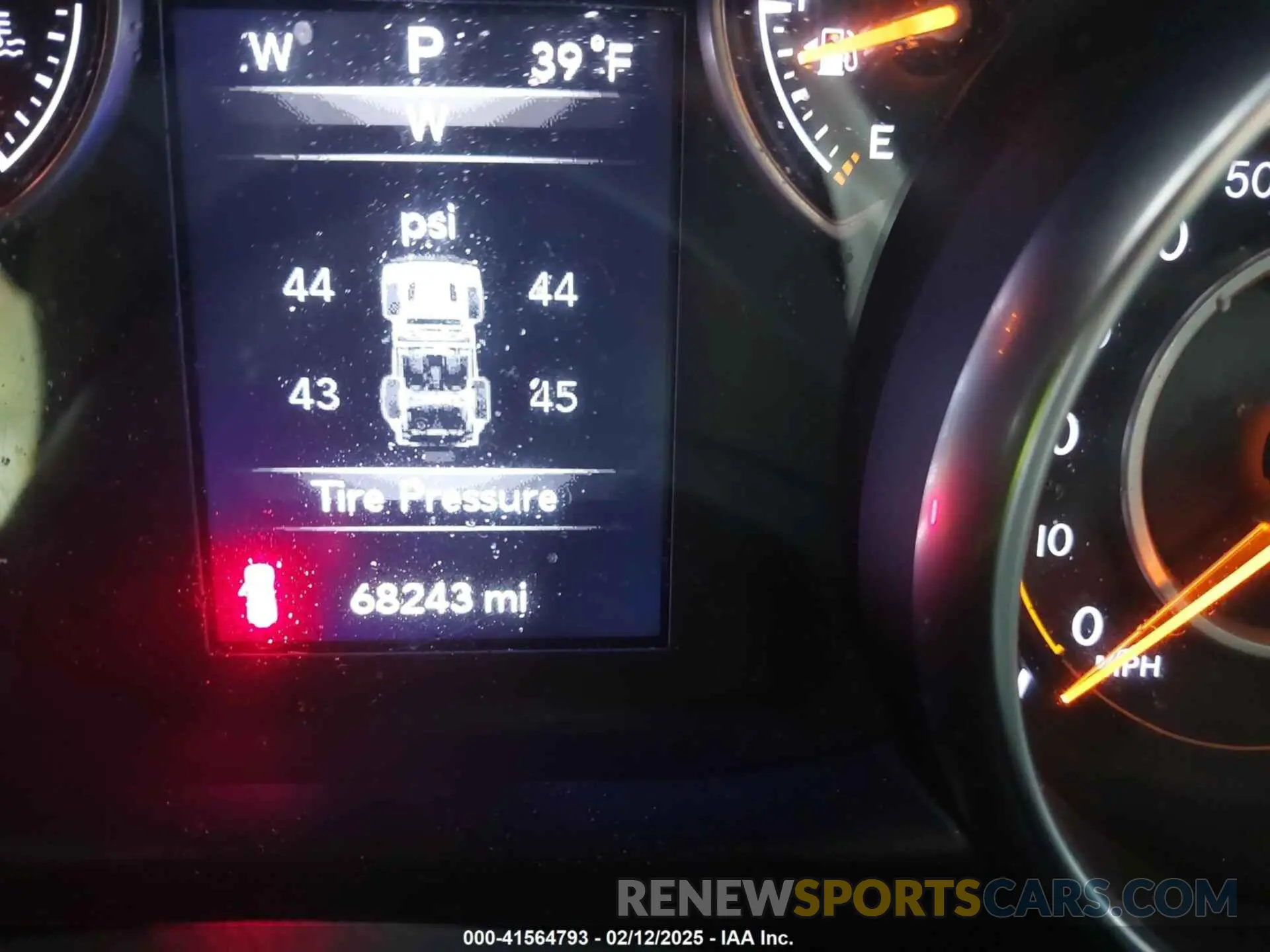 15 Photograph of a damaged car 1C4HJXDG7KW558525 JEEP WRANGLER UNLIMITED 2019