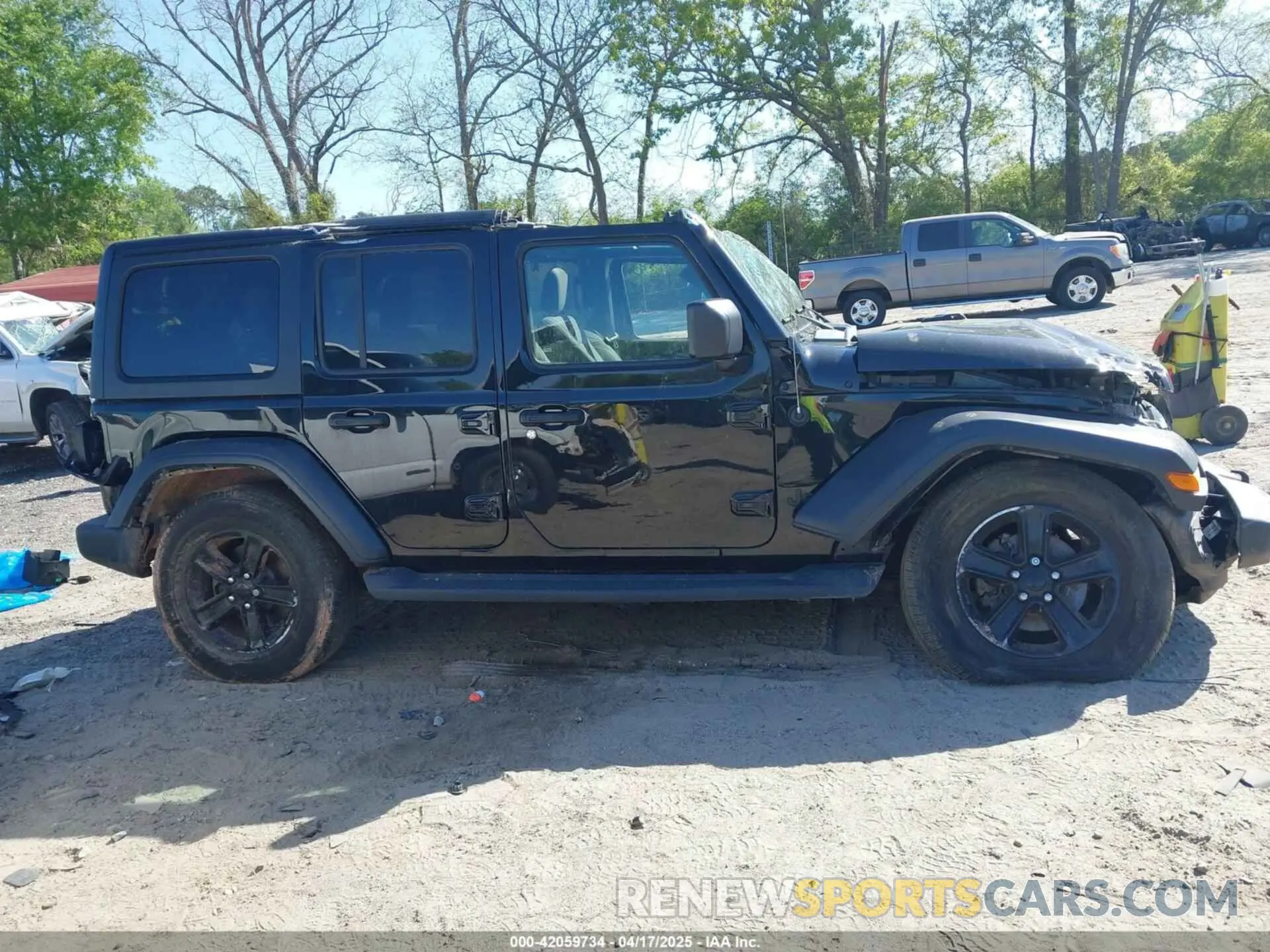 12 Photograph of a damaged car 1C4HJXDG7KW671598 JEEP WRANGLER UNLIMITED 2019