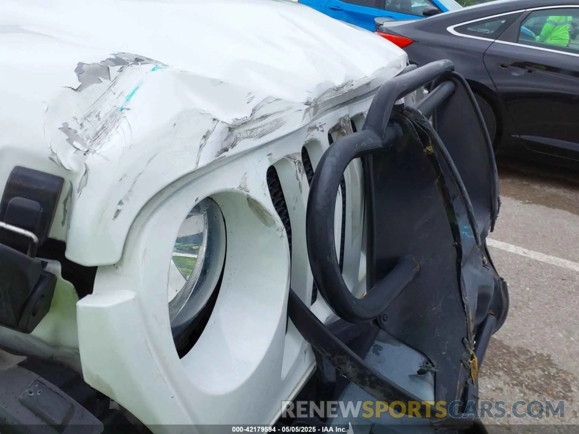 6 Photograph of a damaged car 1C4HJXDG9KW578596 JEEP WRANGLER UNLIMITED 2019