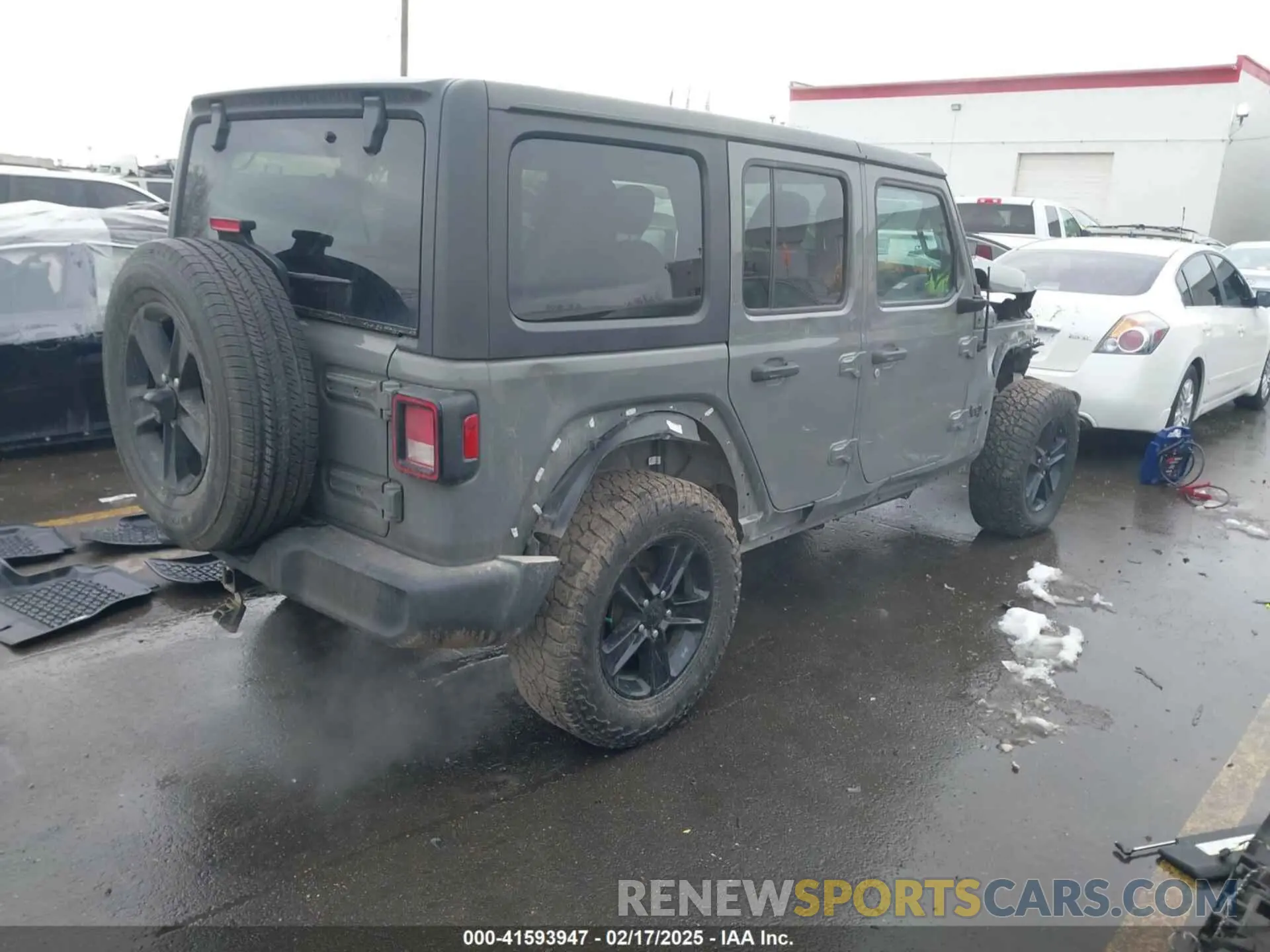 4 Photograph of a damaged car 1C4HJXDG9KW650588 JEEP WRANGLER UNLIMITED 2019