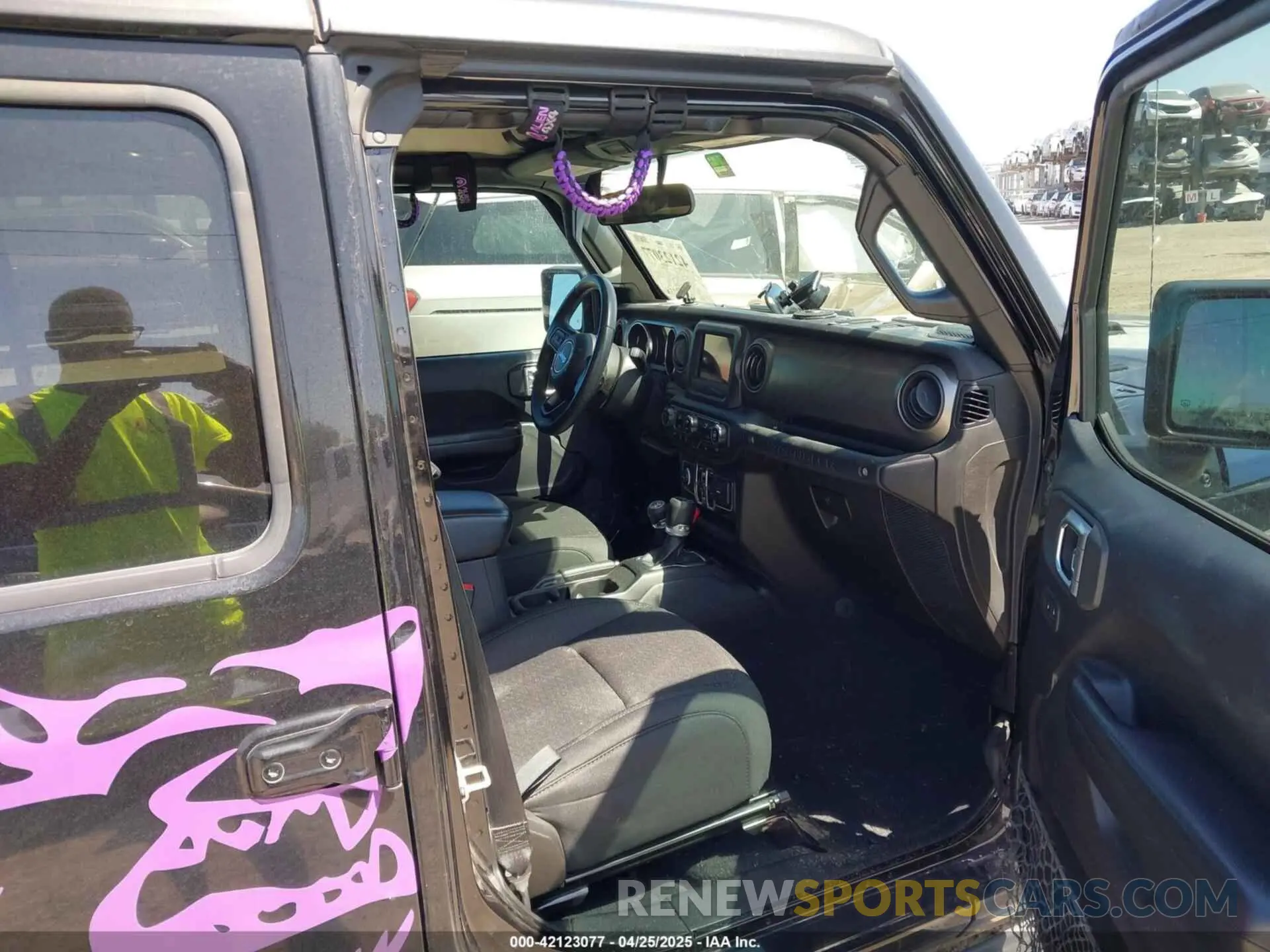 5 Фотография поврежденного автомобиля 1C4HJXDN3KW668597 JEEP WRANGLER UNLIMITED 2019