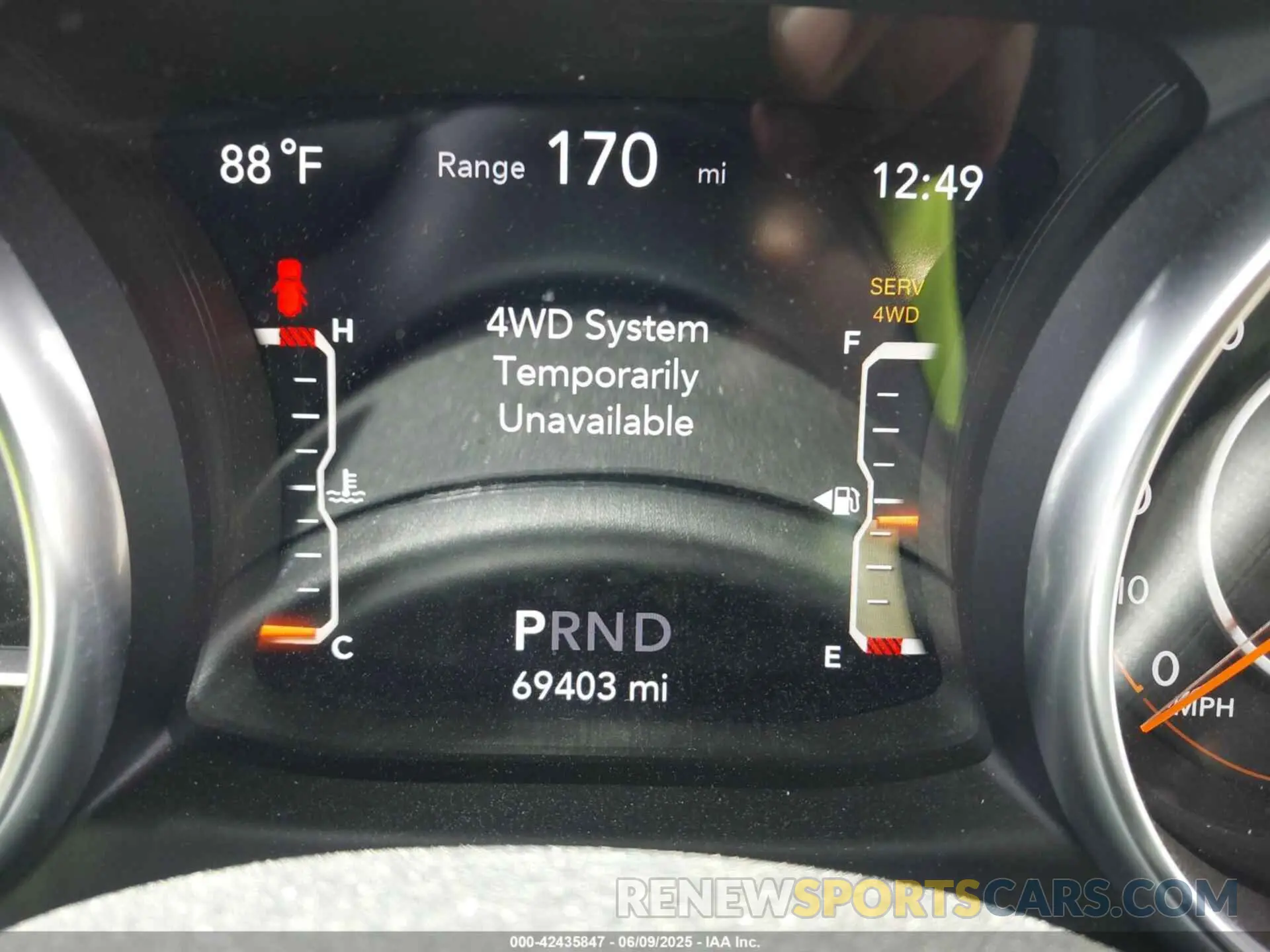 15 Photograph of a damaged car 1C4HJXDN4KW577273 JEEP WRANGLER UNLIMITED 2019