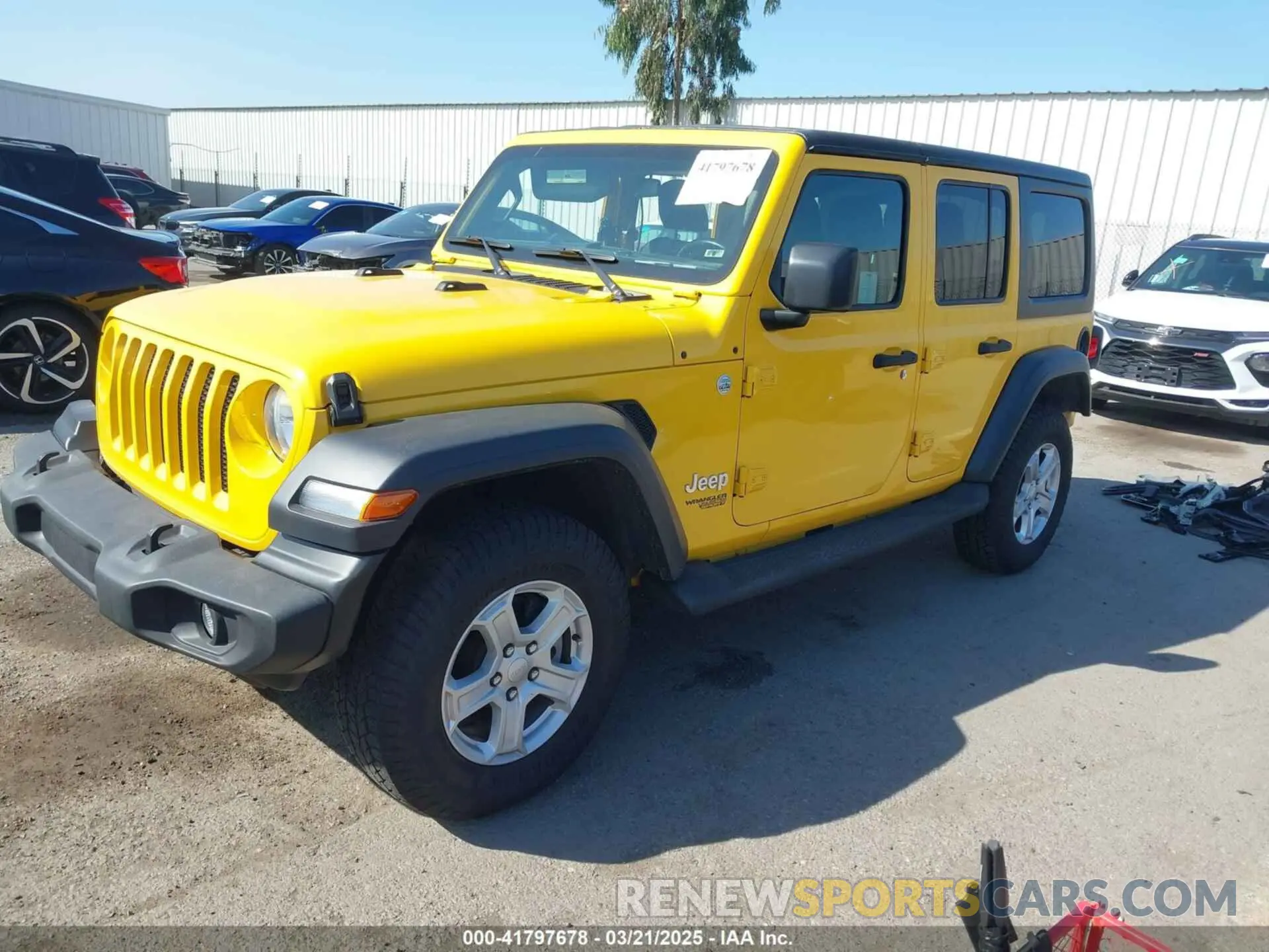 2 Photograph of a damaged car 1C4HJXDN6KW593281 JEEP WRANGLER UNLIMITED 2019