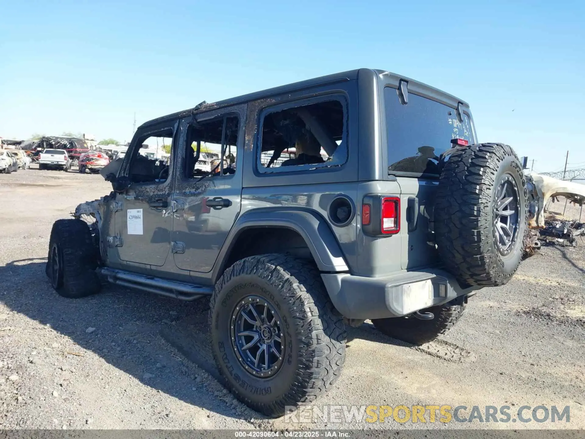3 Фотография поврежденного автомобиля 1C4HJXDN8KW617970 JEEP WRANGLER UNLIMITED 2019