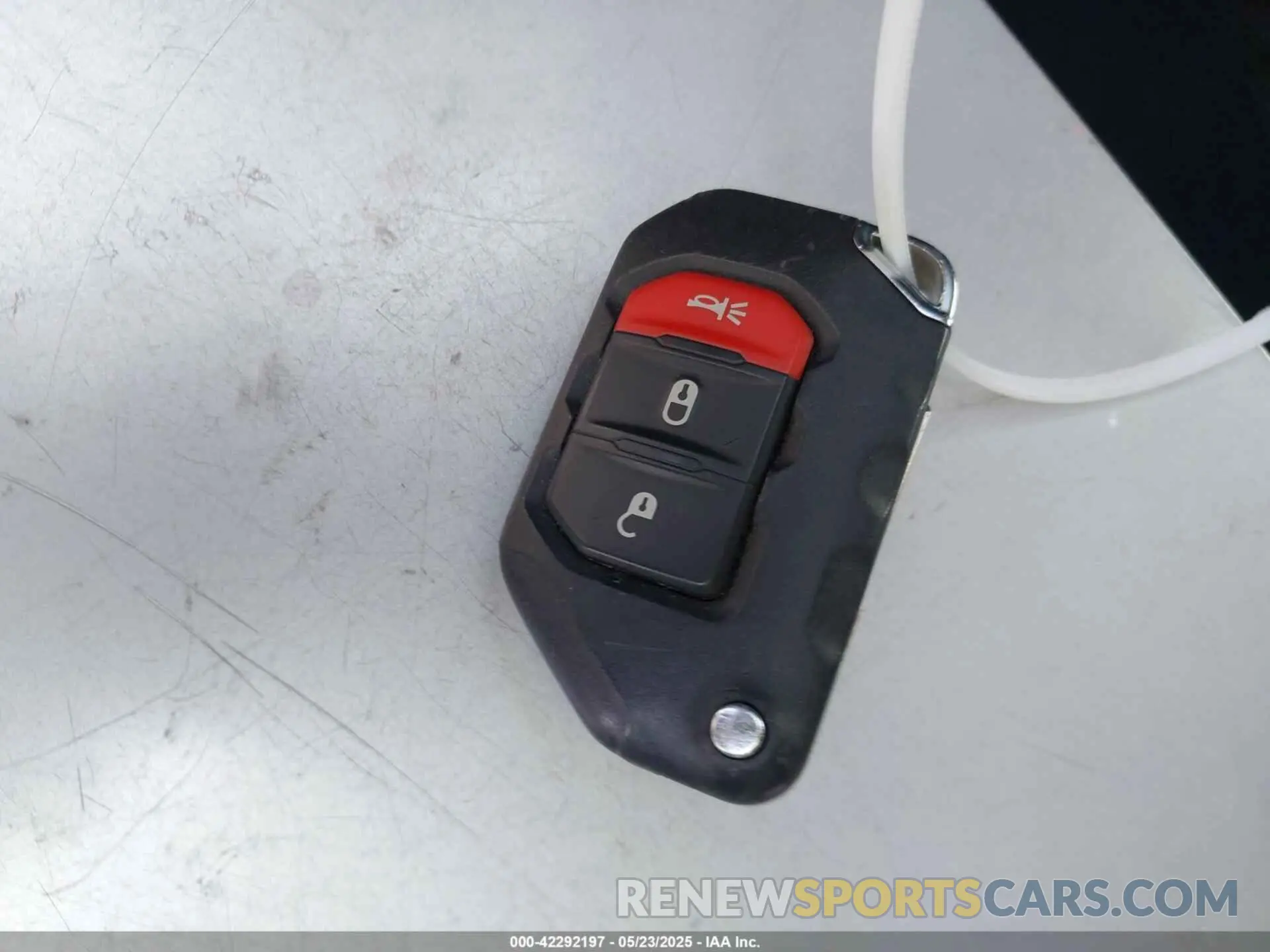11 Photograph of a damaged car 1C4HJXEG2KW576753 JEEP WRANGLER UNLIMITED 2019