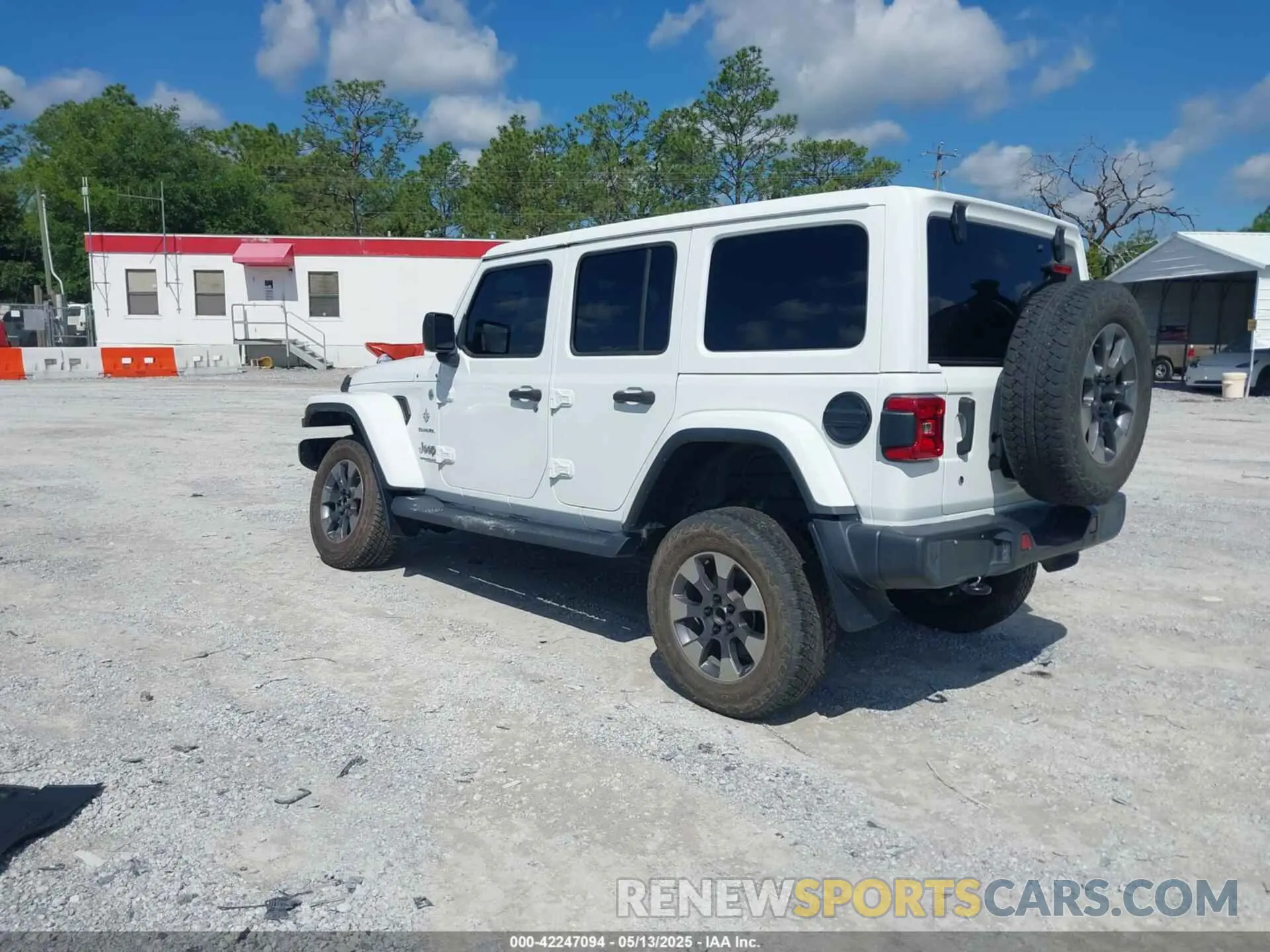 3 Photograph of a damaged car 1C4HJXEG4KW514206 JEEP WRANGLER UNLIMITED 2019