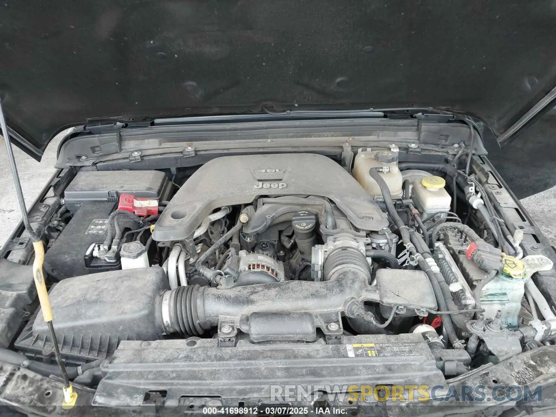 10 Photograph of a damaged car 1C4HJXEG5KW532861 JEEP WRANGLER UNLIMITED 2019