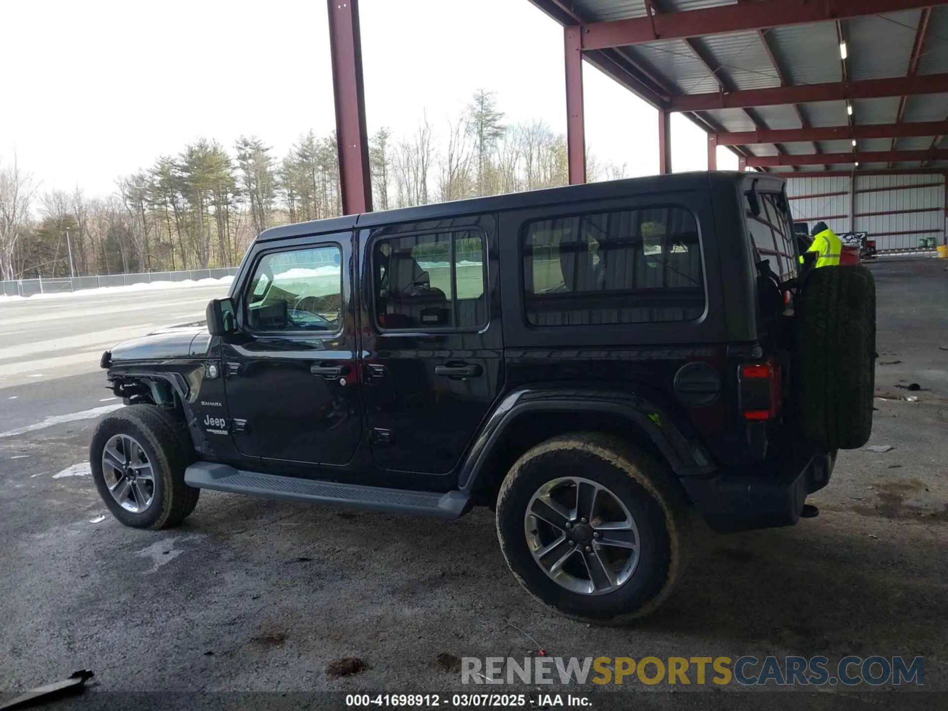 15 Photograph of a damaged car 1C4HJXEG5KW532861 JEEP WRANGLER UNLIMITED 2019