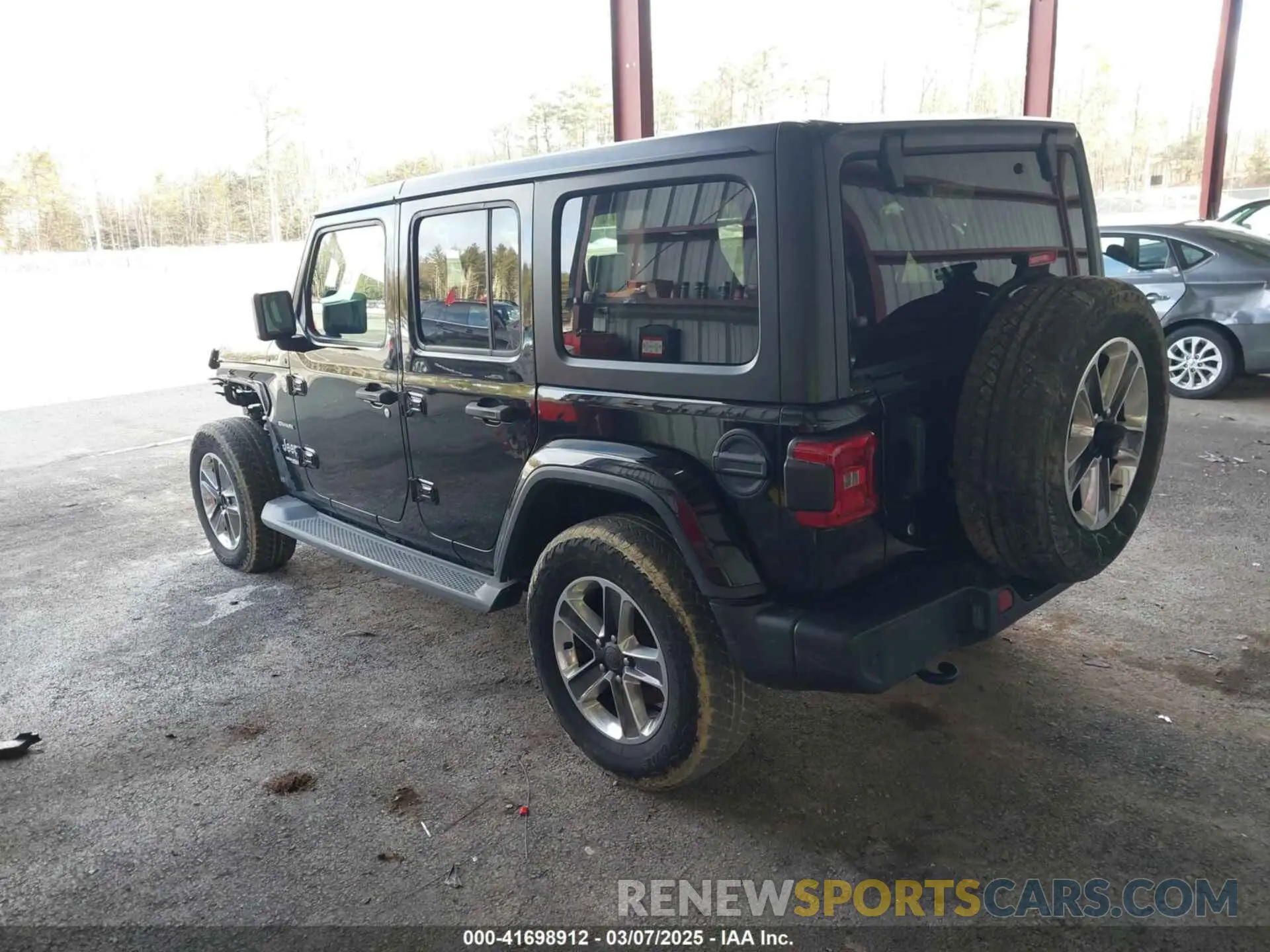 3 Photograph of a damaged car 1C4HJXEG5KW532861 JEEP WRANGLER UNLIMITED 2019