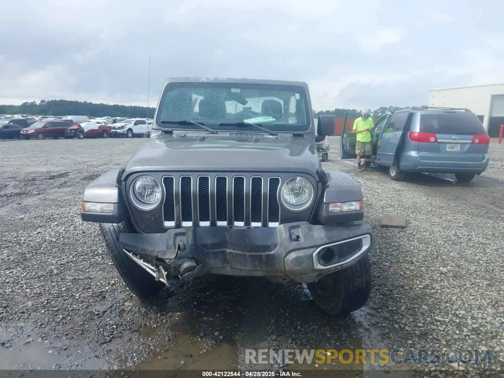 12 Photograph of a damaged car 1C4HJXEG8KW627530 JEEP WRANGLER UNLIMITED 2019