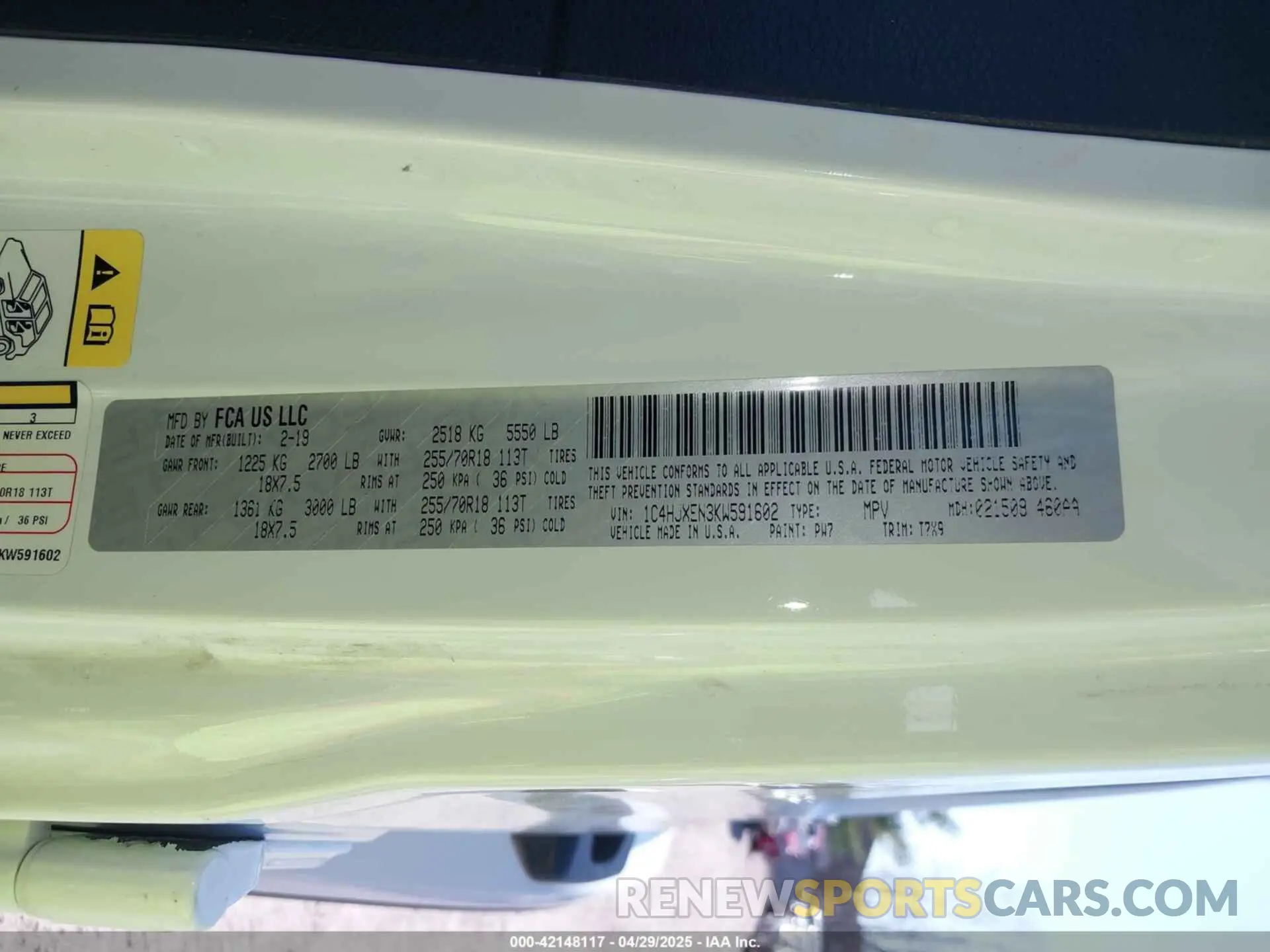 9 Photograph of a damaged car 1C4HJXEN3KW591602 JEEP WRANGLER UNLIMITED 2019