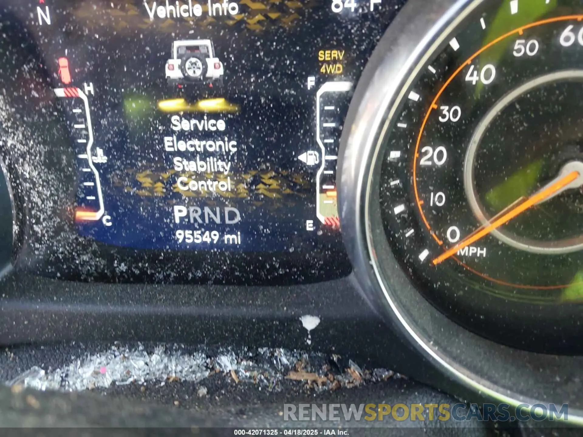 16 Photograph of a damaged car 1C4HJXEN5KW509806 JEEP WRANGLER UNLIMITED 2019
