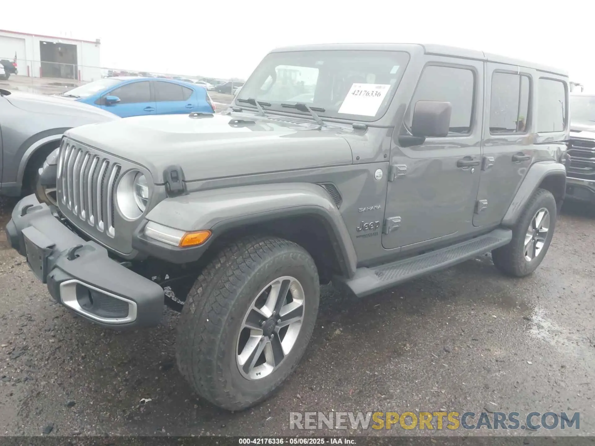 2 Photograph of a damaged car 1C4HJXEN6KW500998 JEEP WRANGLER UNLIMITED 2019