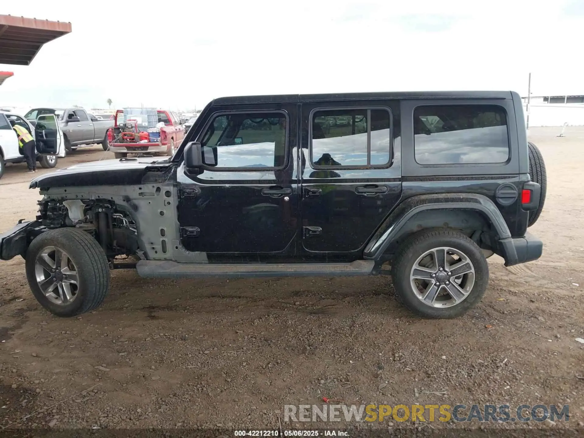 14 Photograph of a damaged car 1C4HJXEN6KW507563 JEEP WRANGLER UNLIMITED 2019