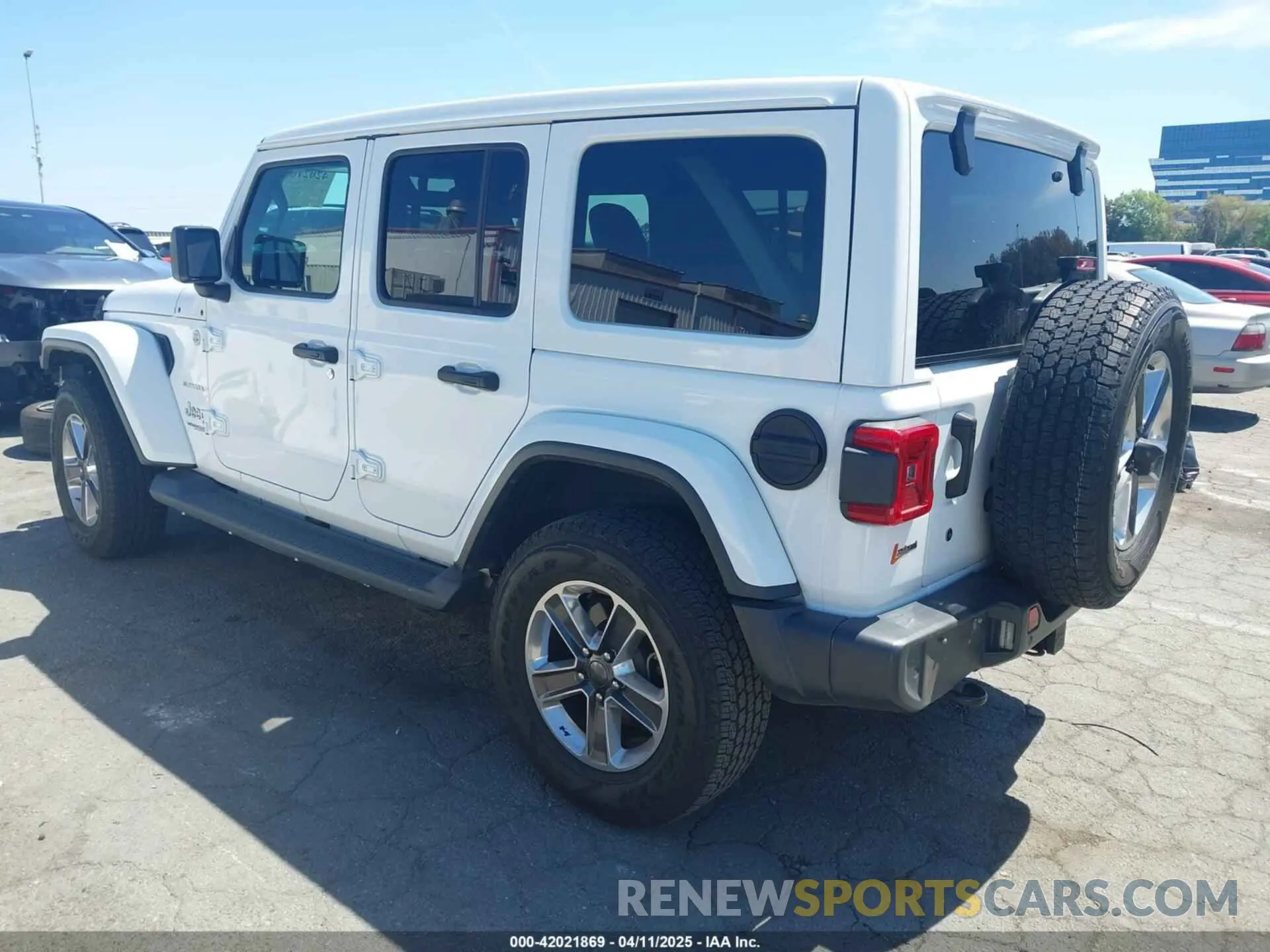 3 Фотография поврежденного автомобиля 1C4HJXENXKW684942 JEEP WRANGLER UNLIMITED 2019