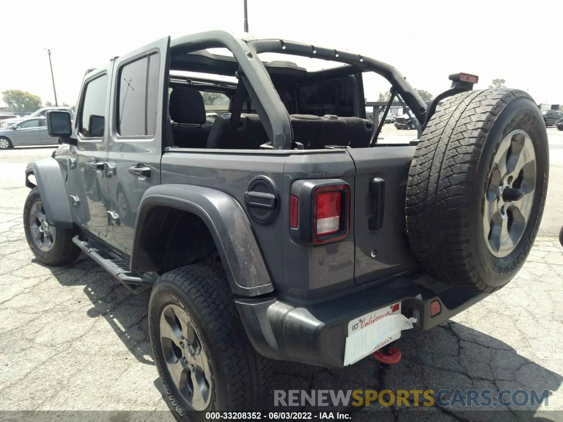 3 Photograph of a damaged car 1C4HJXFG7KW584880 JEEP WRANGLER UNLIMITED 2019