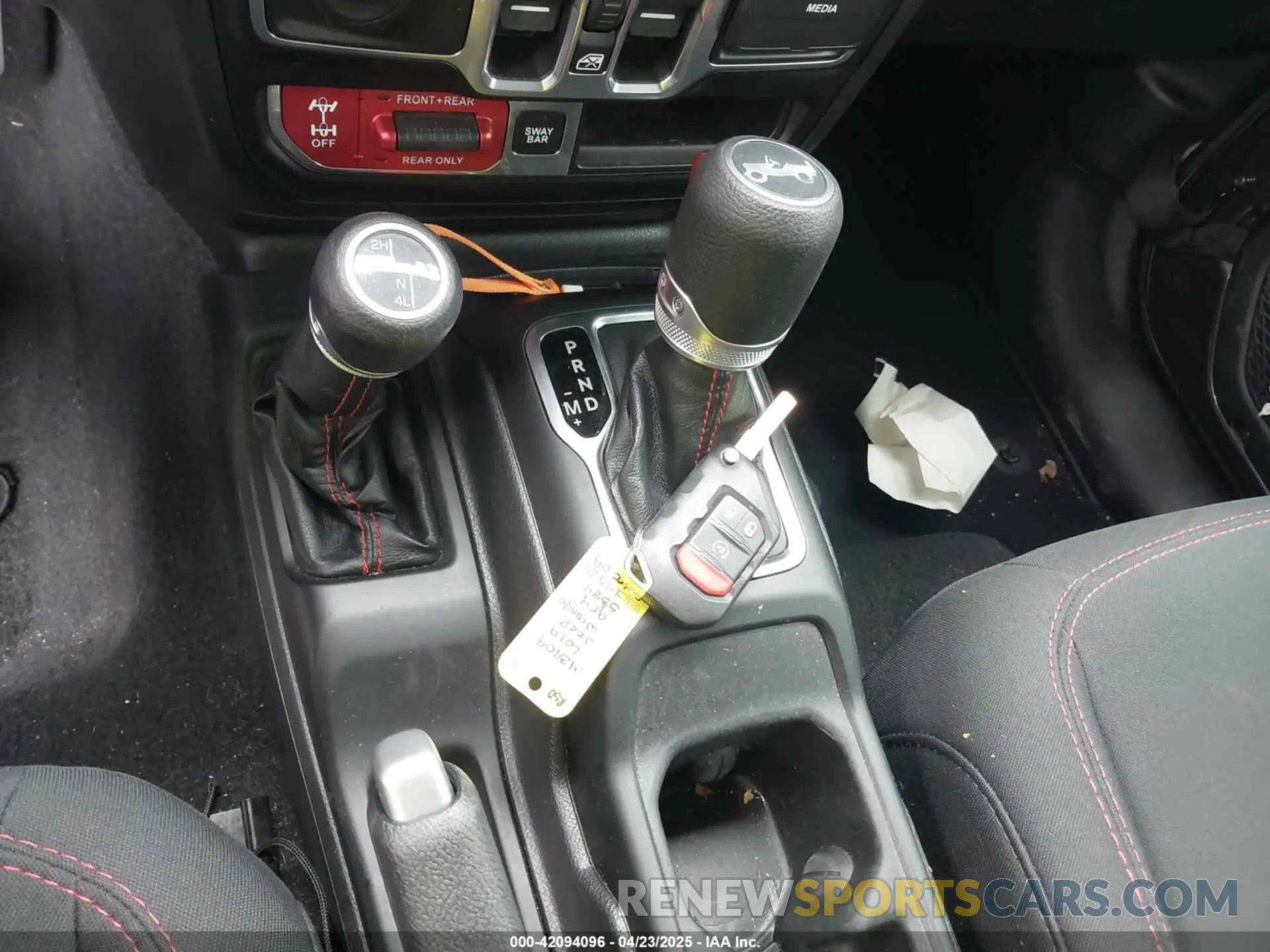 11 Фотография поврежденного автомобиля 1C4HJXFN9KW505384 JEEP WRANGLER UNLIMITED 2019