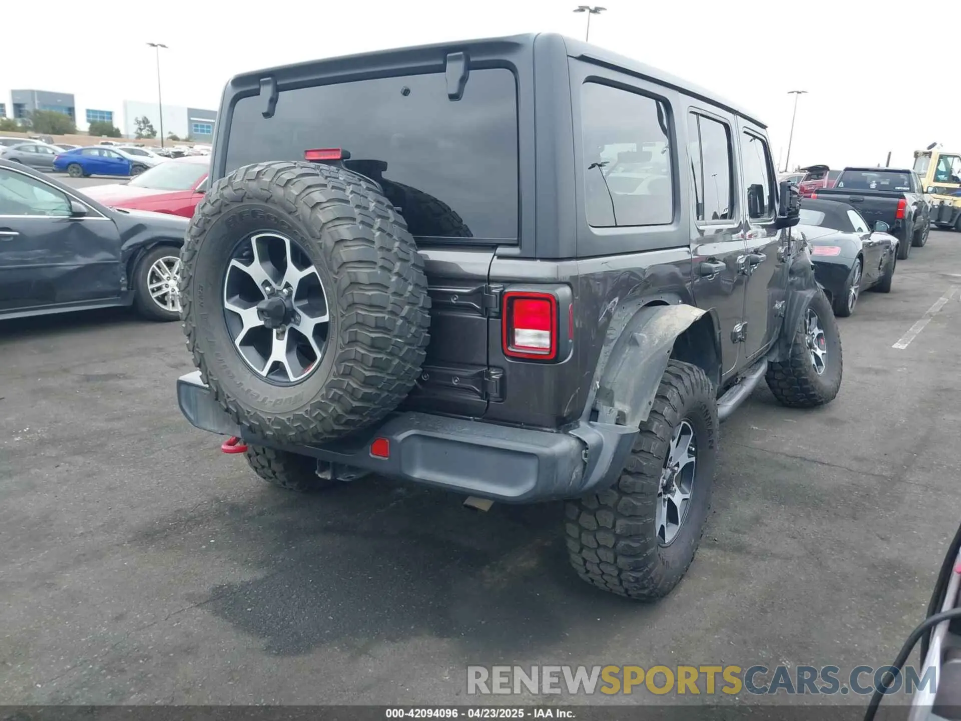 4 Фотография поврежденного автомобиля 1C4HJXFN9KW505384 JEEP WRANGLER UNLIMITED 2019