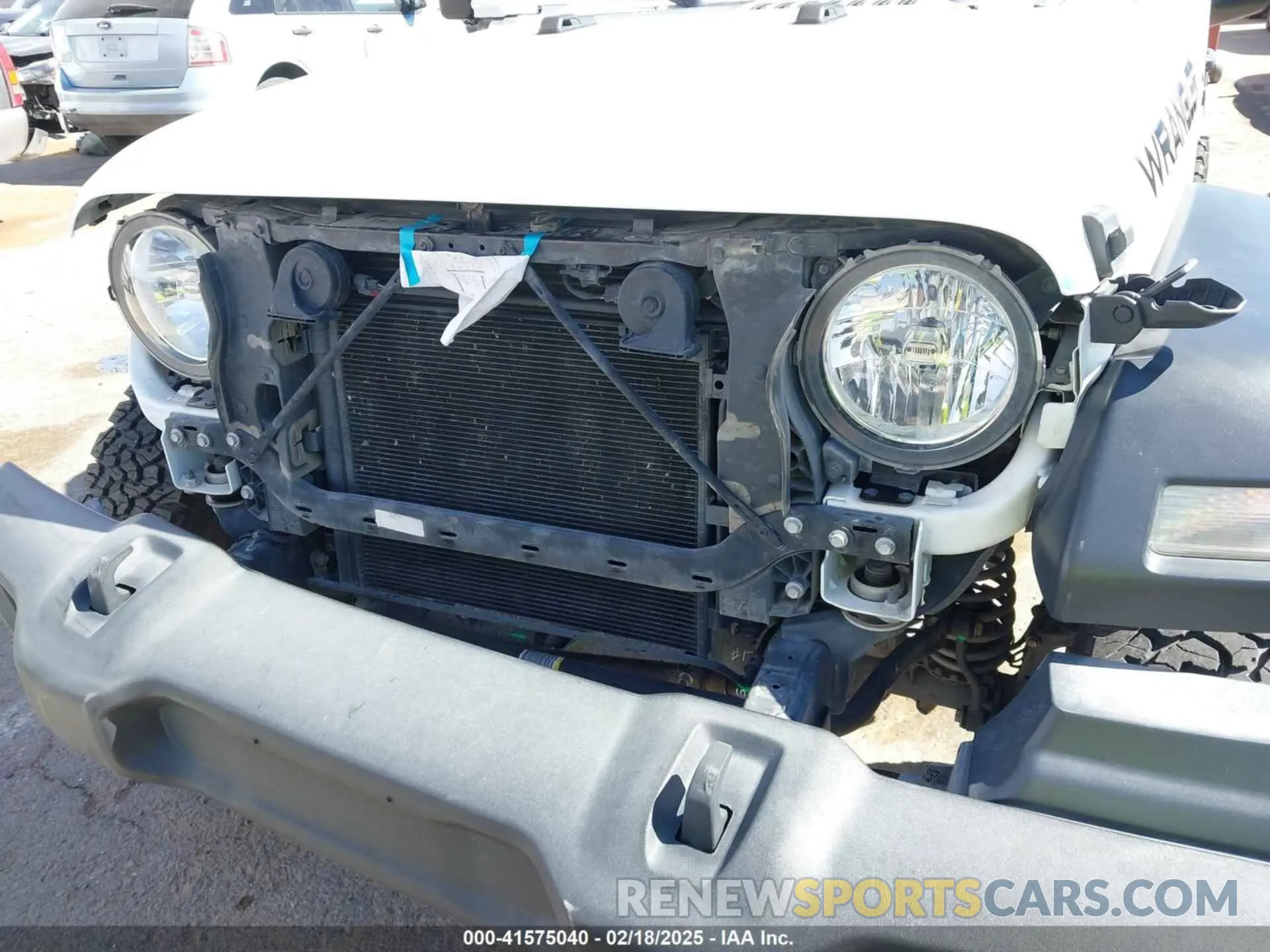 18 Photograph of a damaged car 1C4HJXDG0LW174393 JEEP WRANGLER UNLIMITED 2020