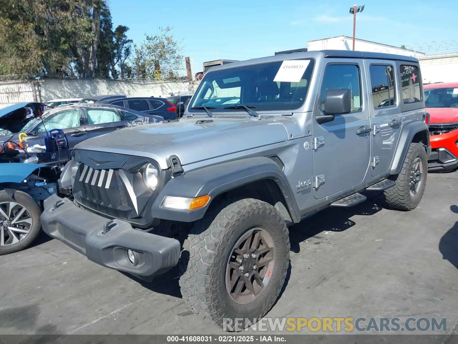 2 Фотография поврежденного автомобиля 1C4HJXDG0LW296896 JEEP WRANGLER UNLIMITED 2020