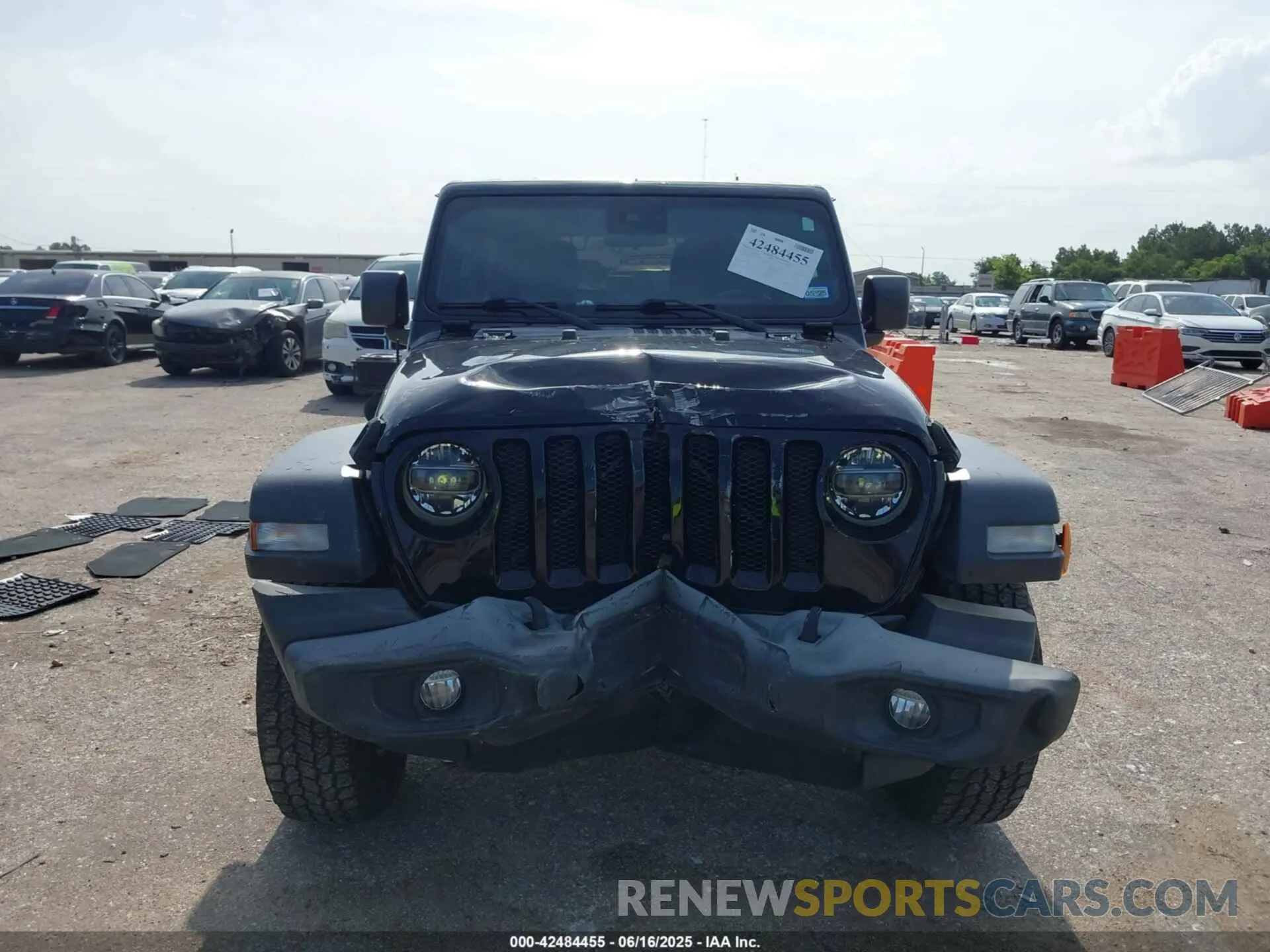 12 Photograph of a damaged car 1C4HJXDG1LW221916 JEEP WRANGLER UNLIMITED 2020