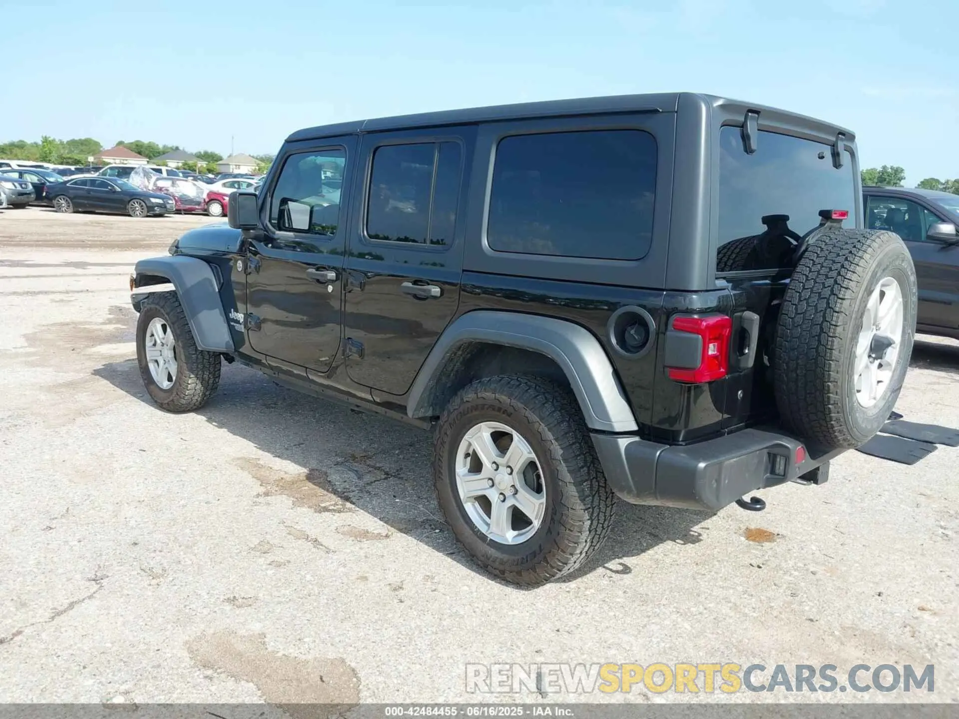 3 Photograph of a damaged car 1C4HJXDG1LW221916 JEEP WRANGLER UNLIMITED 2020