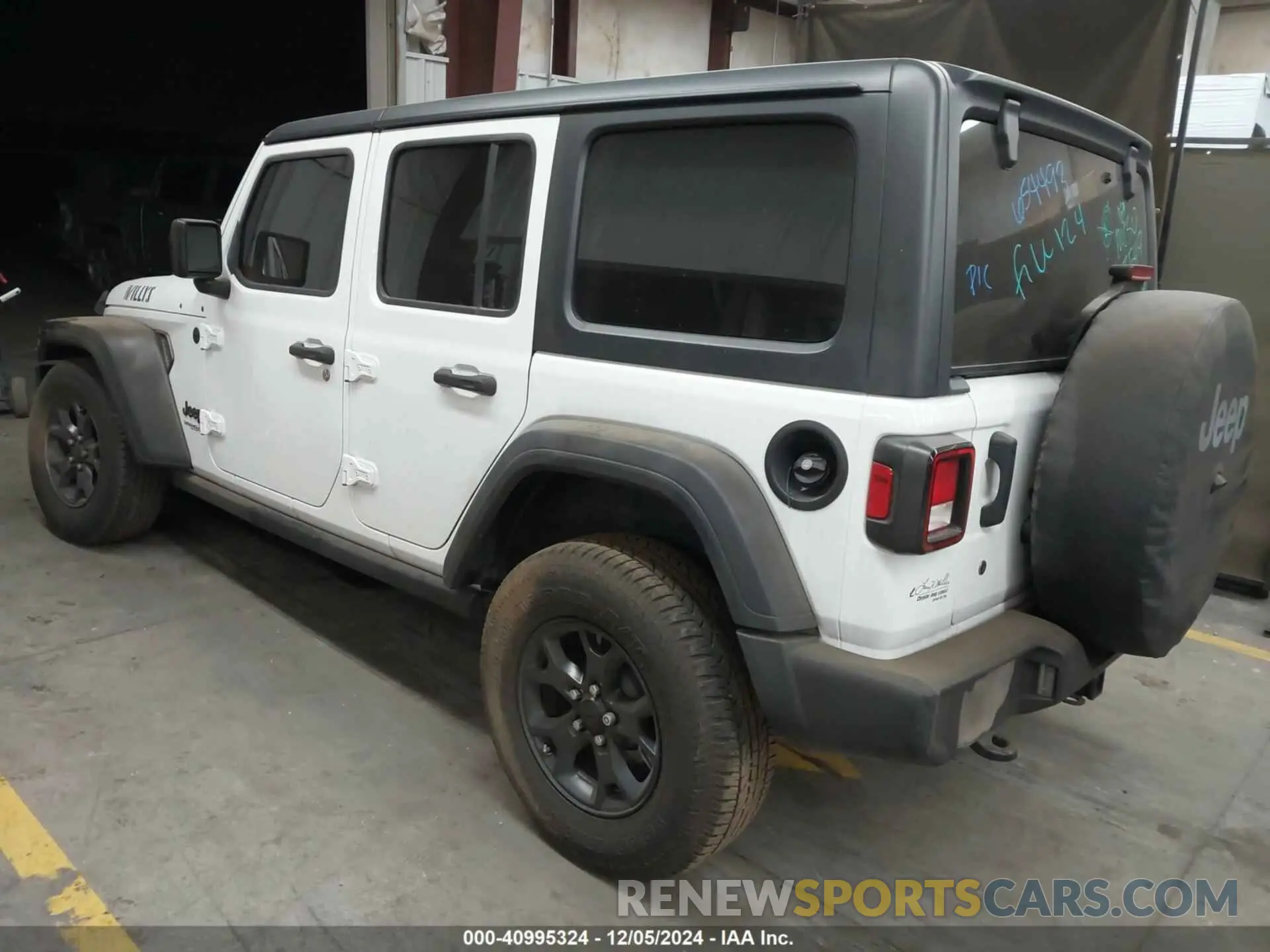 3 Photograph of a damaged car 1C4HJXDG1LW263549 JEEP WRANGLER UNLIMITED 2020