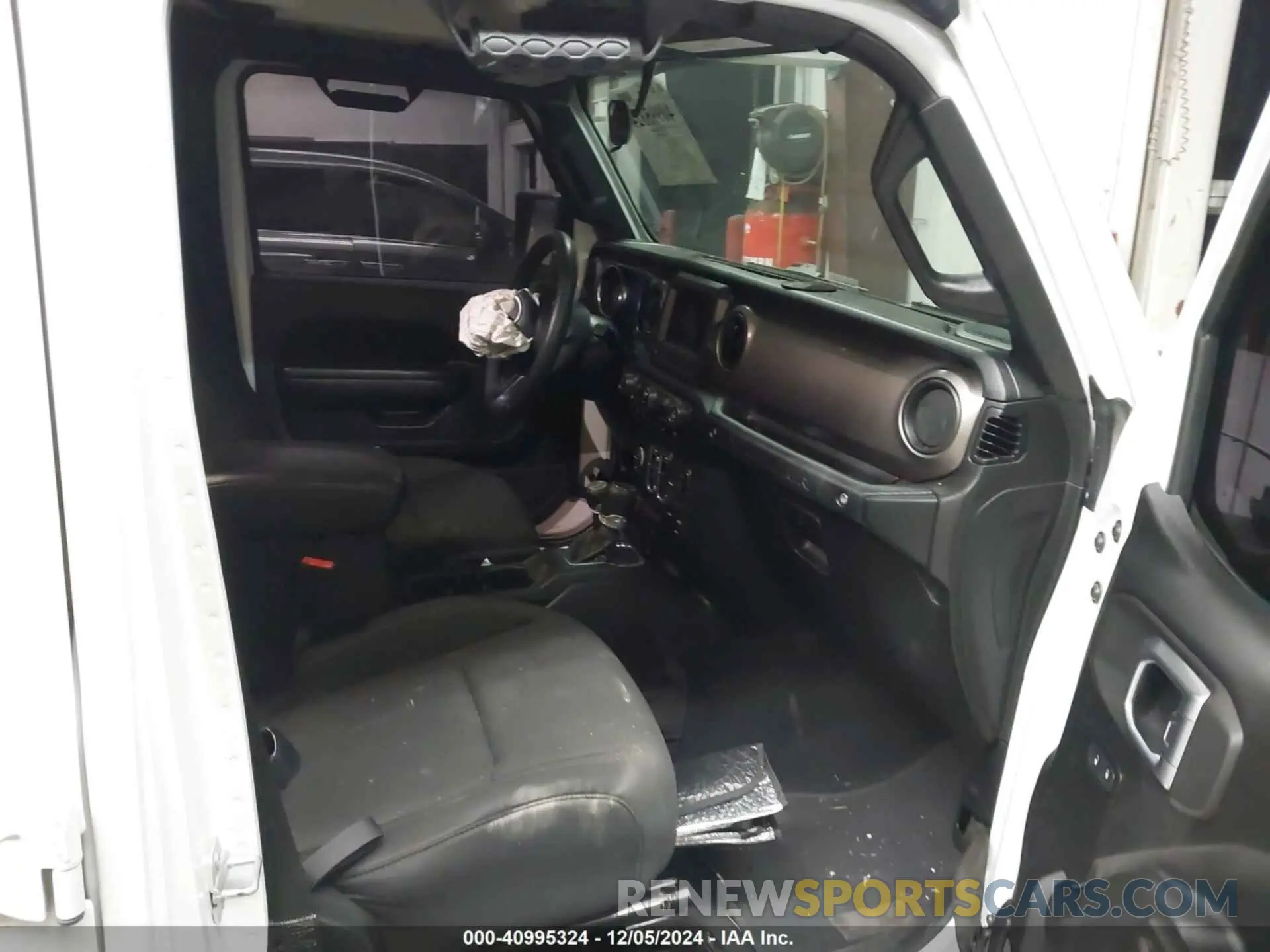 5 Photograph of a damaged car 1C4HJXDG1LW263549 JEEP WRANGLER UNLIMITED 2020