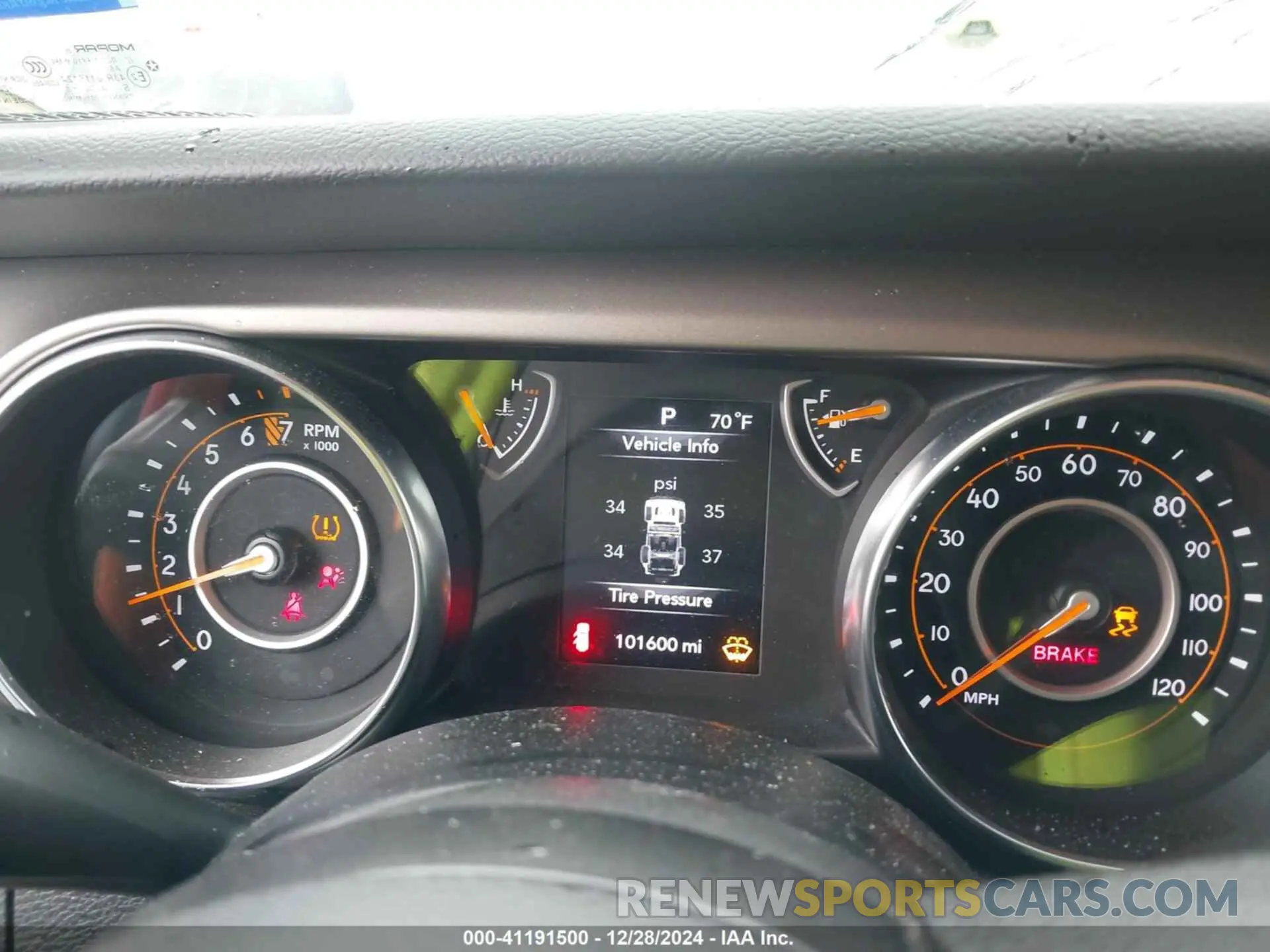 15 Photograph of a damaged car 1C4HJXDG2LW310684 JEEP WRANGLER UNLIMITED 2020