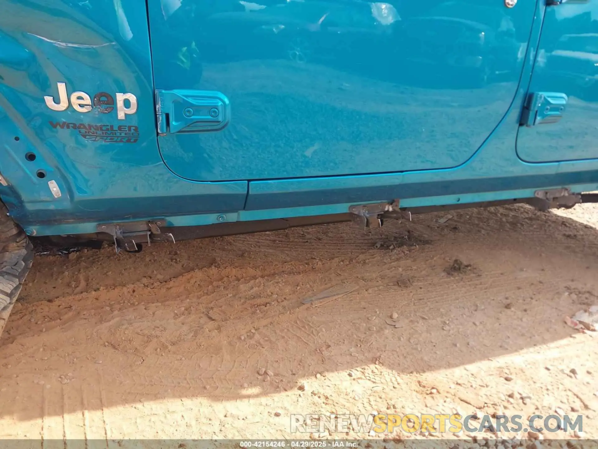 18 Фотография поврежденного автомобиля 1C4HJXDG4LW331133 JEEP WRANGLER UNLIMITED 2020