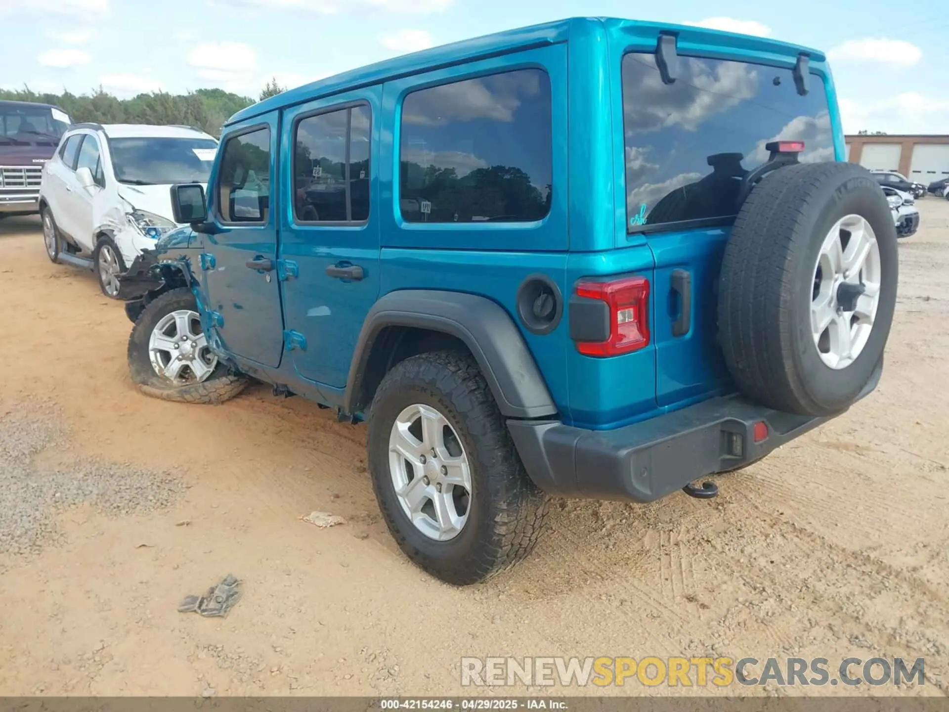 3 Фотография поврежденного автомобиля 1C4HJXDG4LW331133 JEEP WRANGLER UNLIMITED 2020