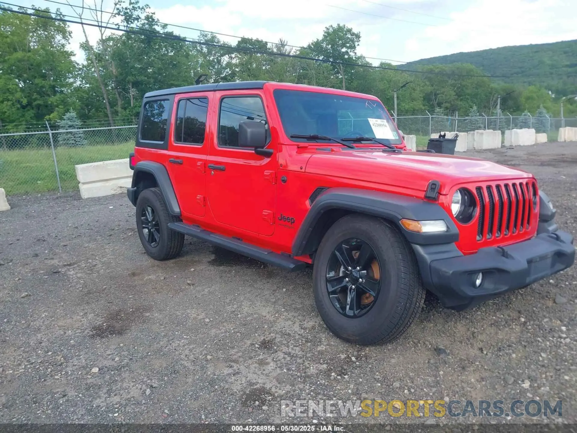 1 Фотография поврежденного автомобиля 1C4HJXDG5LW282721 JEEP WRANGLER UNLIMITED 2020
